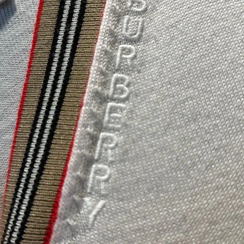 Burberry Burberry White Wool Cardigan for Women. Size XXS / US 00 / IT 34 - 4 Thumbnail