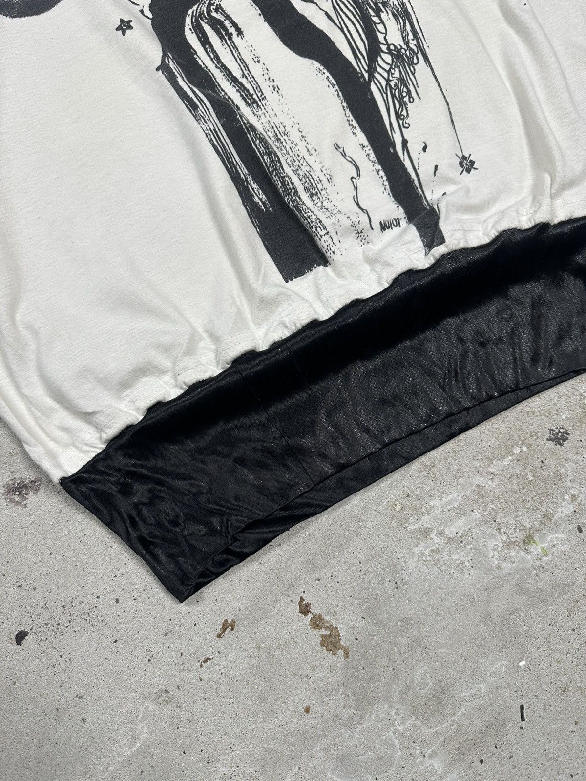 Japanese Brand × Vintage Vintage Y2K Japanese Brand Archive Women Face Tee Size US L / EU 52-54 / 3 - 4 Thumbnail