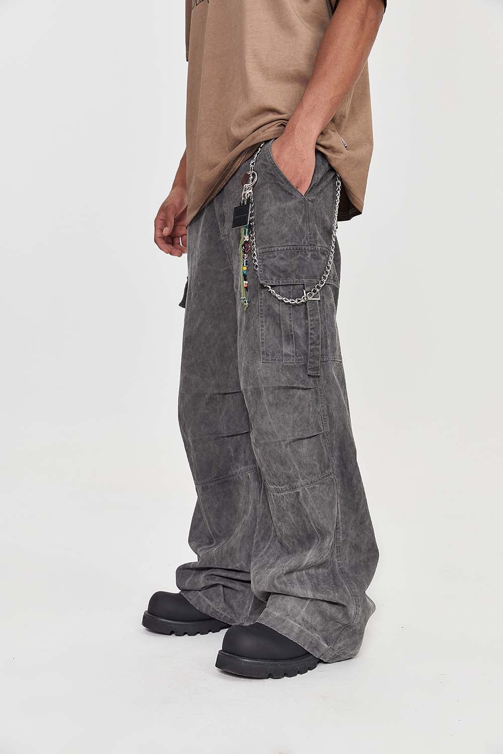 Japanese Brand × Jean × Vintage Wash Distressed Cargo Pants Loose Size US 30 / EU 46 - 2 Thumbnail