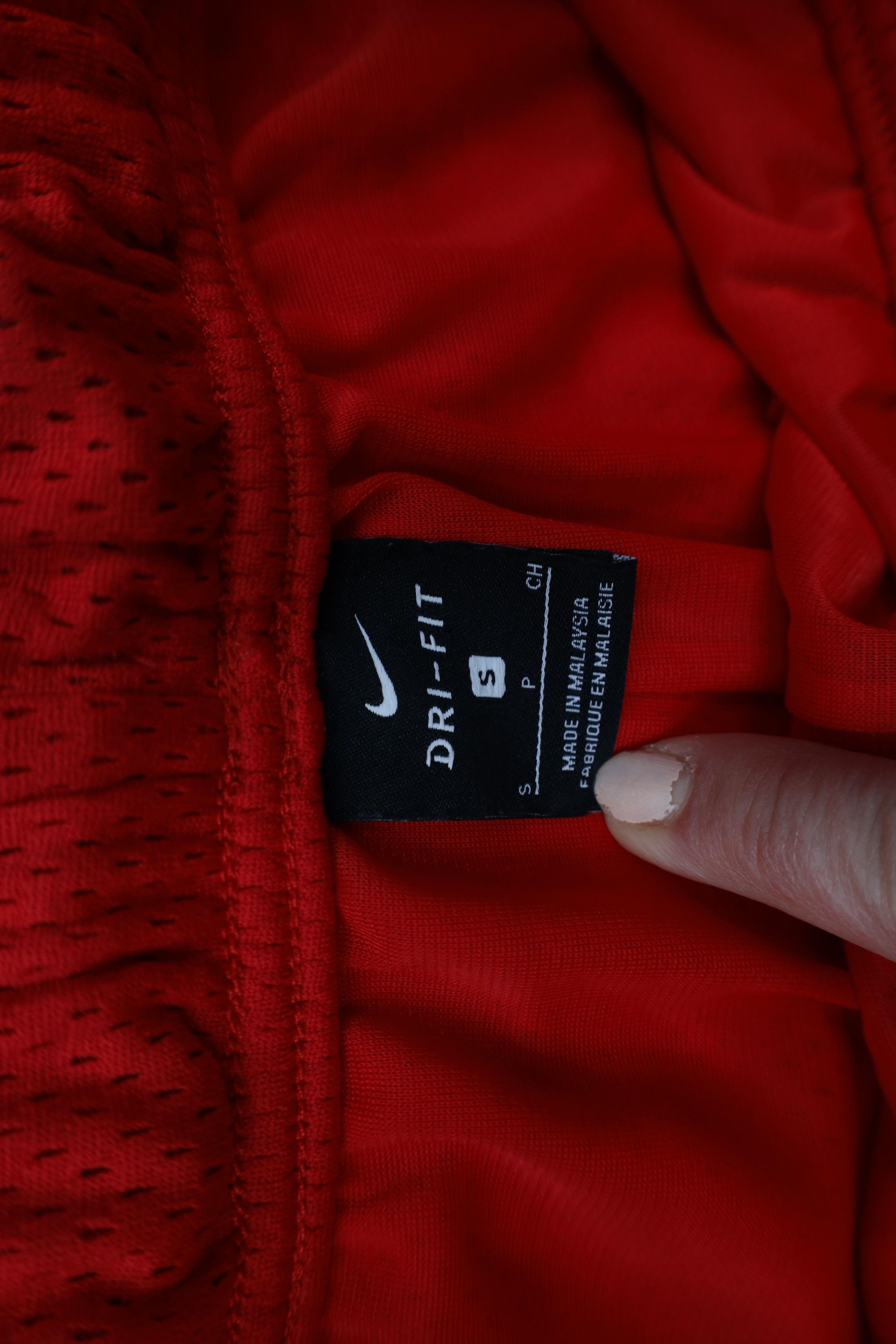Nike × Vintage Vintage Y2K Nike Mini Swoosh Above Knee Mesh Shorts Red Size US 30 / EU 46 - 7 Thumbnail