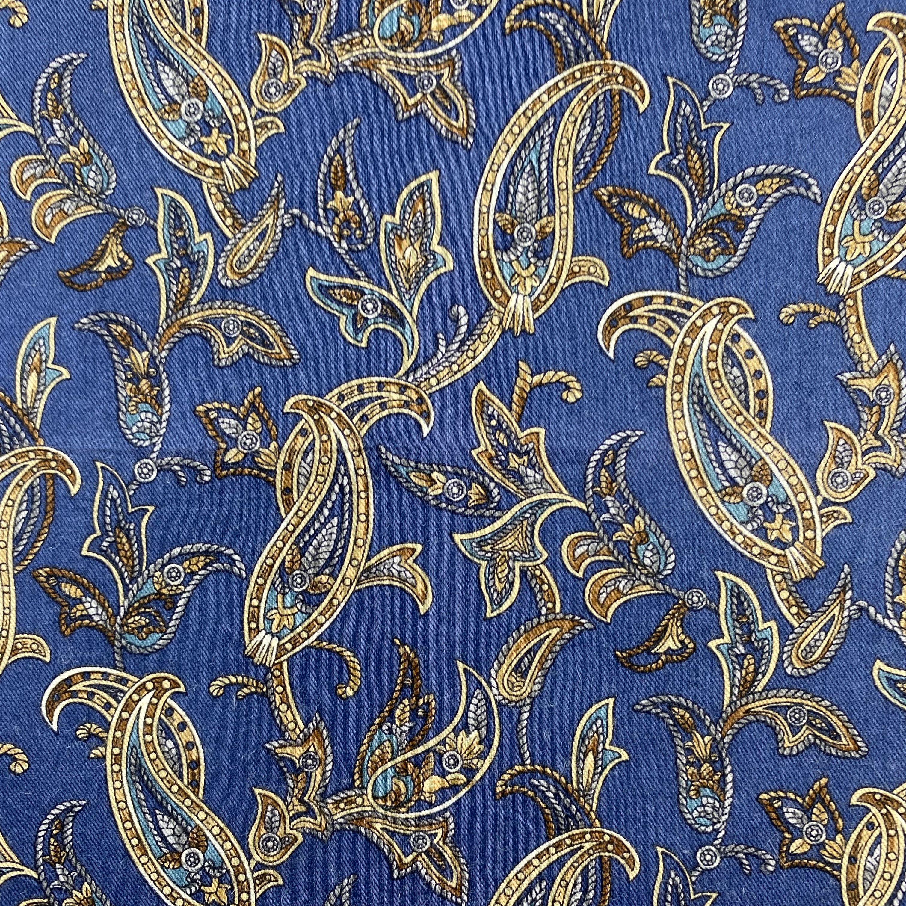 Vintage Yves Saint Laurent Handkerchief / Neckerchief-P1398 Size ONE SIZE - 4 Thumbnail