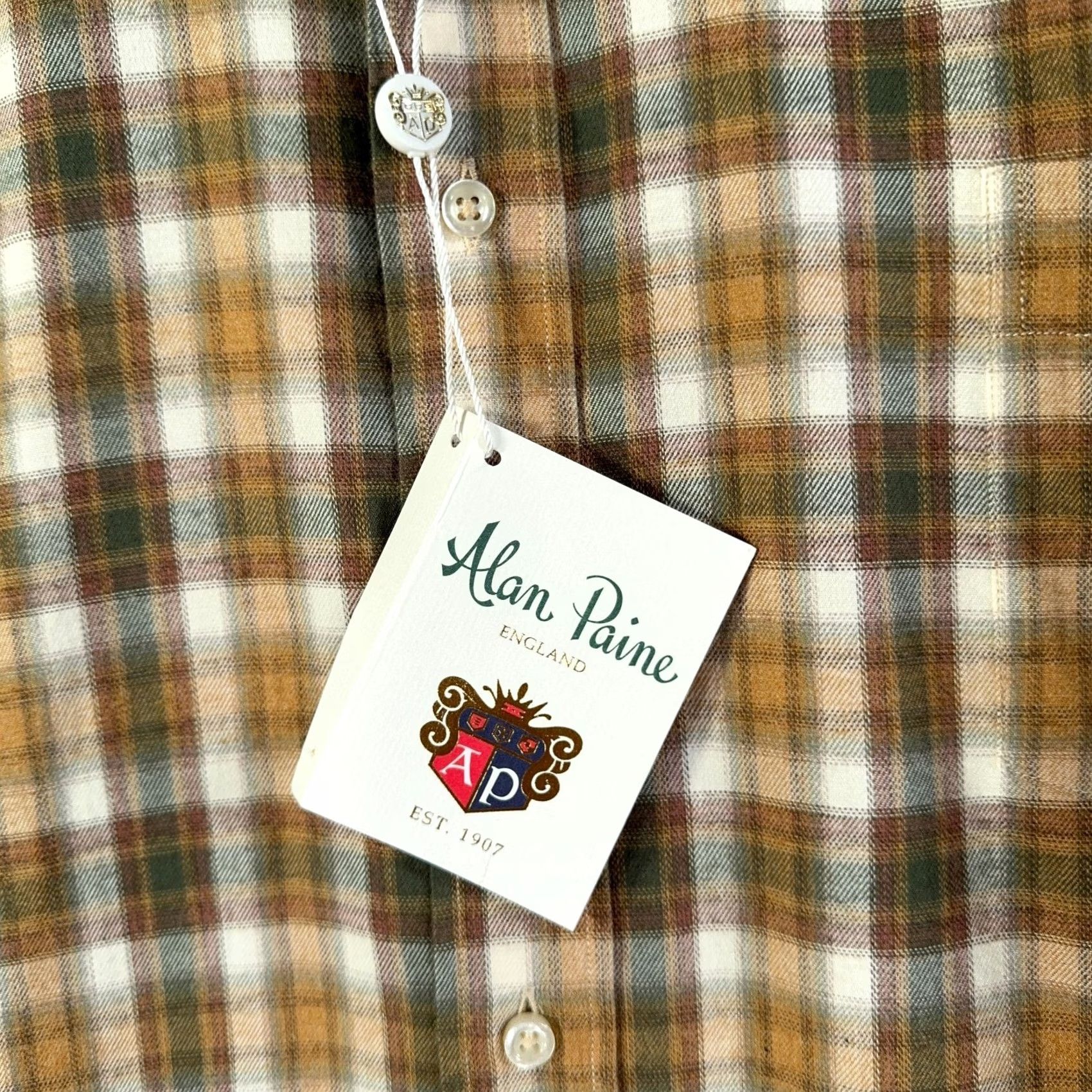 Vintage Alan Paine Flannel Shirt Mens 2XL Brown Plaid Long Sleeve Button-Up Cotton Shirt Size US XXL / EU 58 / 5 - 7 Thumbnail