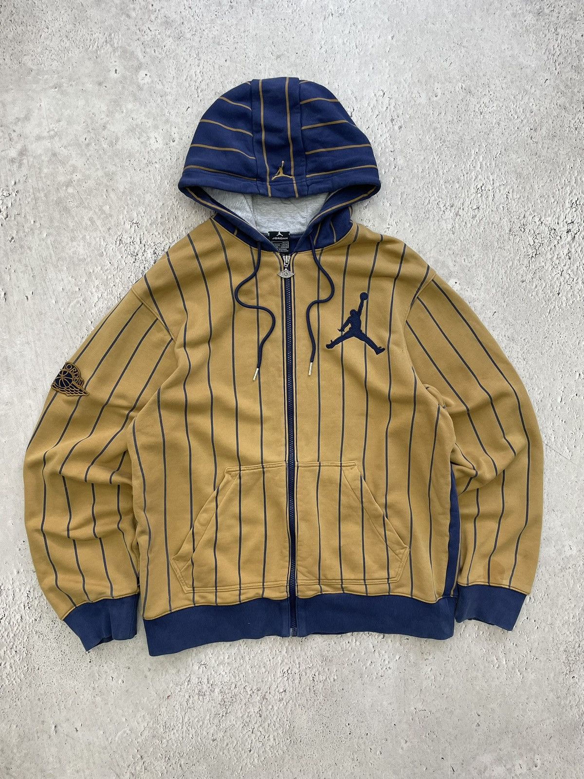 Jordan Brand Nike swoosh varsity retro jordan y2k hoodie Size US L / EU 52-54 / 3 - 1 Thumbnail