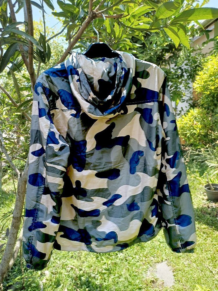 Other UNKNOWN BRAND Light Running Camo Hoodie Jacket "NoTags" Size US L / EU 52-54 / 3 - 14 Thumbnail