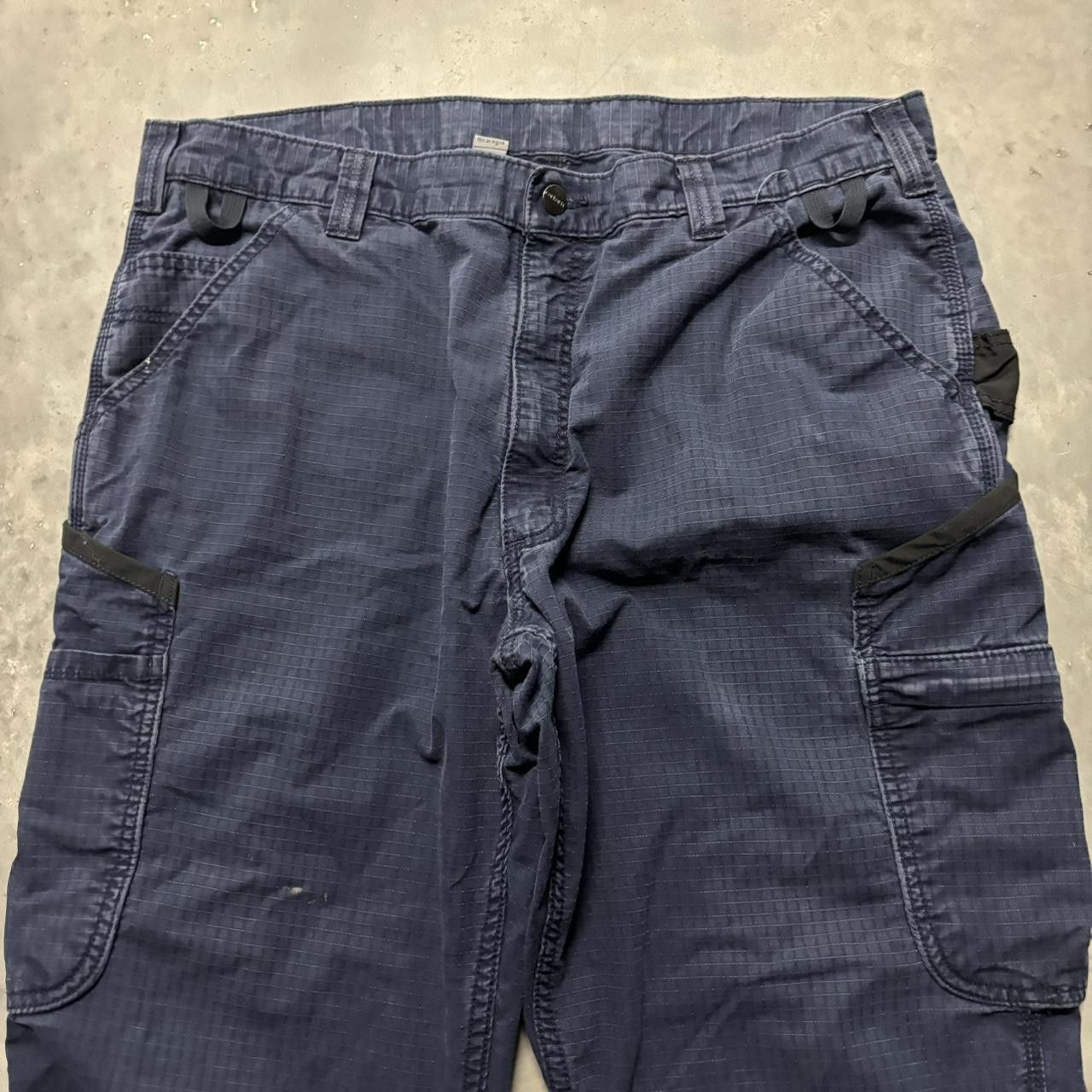 Carhartt × Vintage Crazy Vintage Y2K/2000s Baggy Navy Blue Carhartt Skater Style Cargo Pants! Size US 38 / EU 54 - 5 Thumbnail