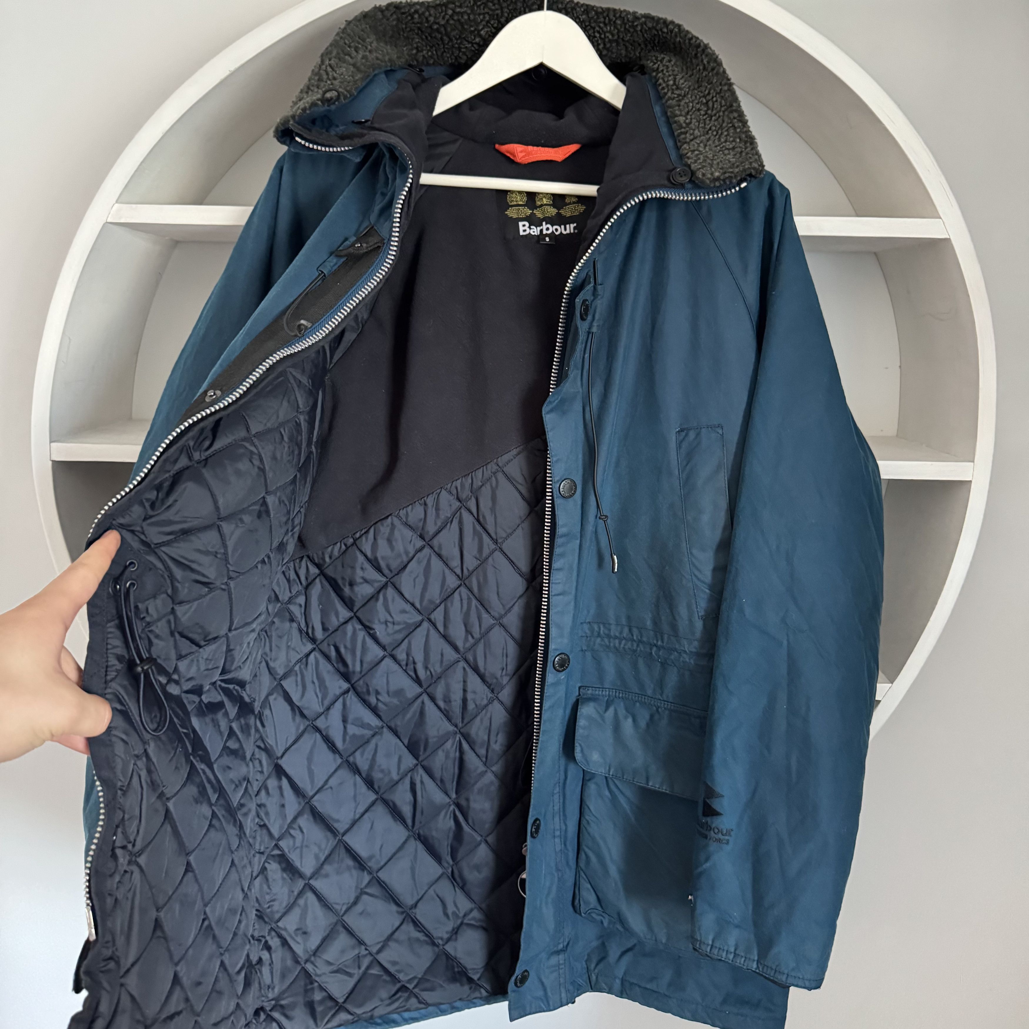 Barbour Men's BARBOUR FENTON Storm System Waxed Blue Warm Jacket S Size US S / EU 44-46 / 1 - 4 Thumbnail