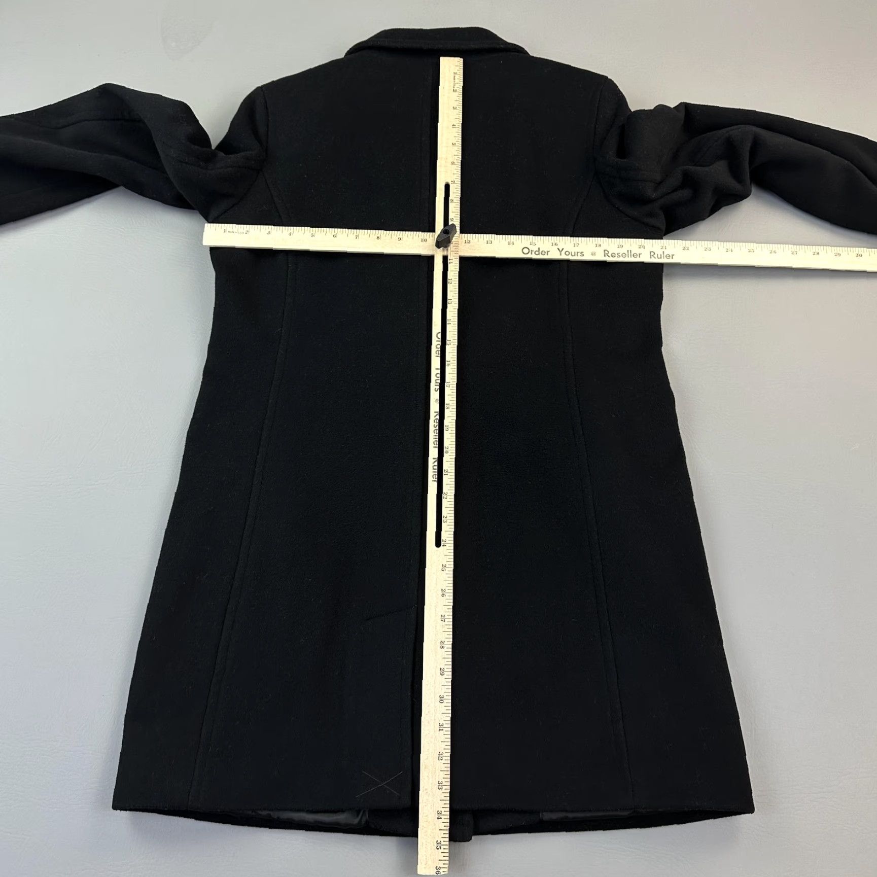 Vintage VINTAGE L.L.Bean Jacket Women Petite 14 Black Lambswool Thinsulate Lined Button Front Coat Size XL / US 12-14 / IT 48-50 - 7 Thumbnail