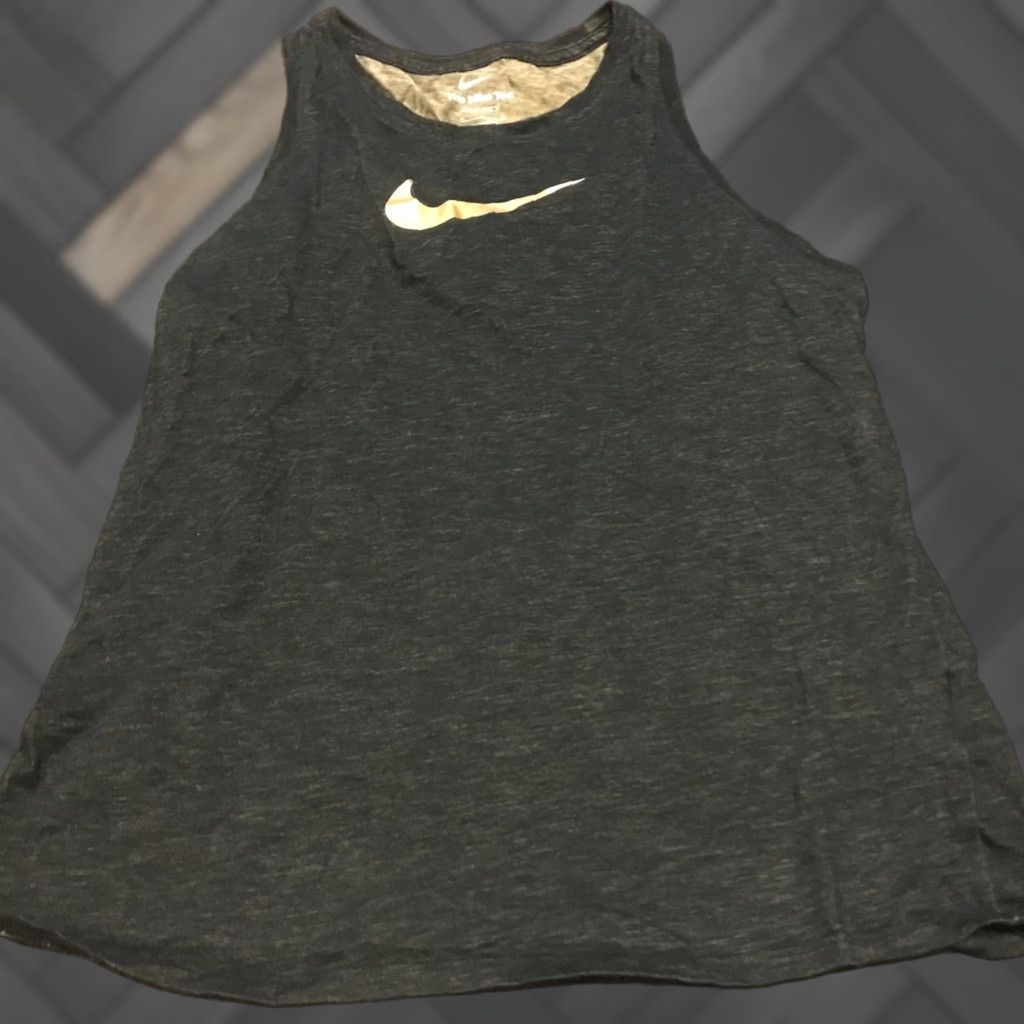 Nike NIKE Women Dri-FIT Icon Clash Tank Top M Black DM4873-010 Size M / US 6-8 / IT 42-44 - 1 Thumbnail