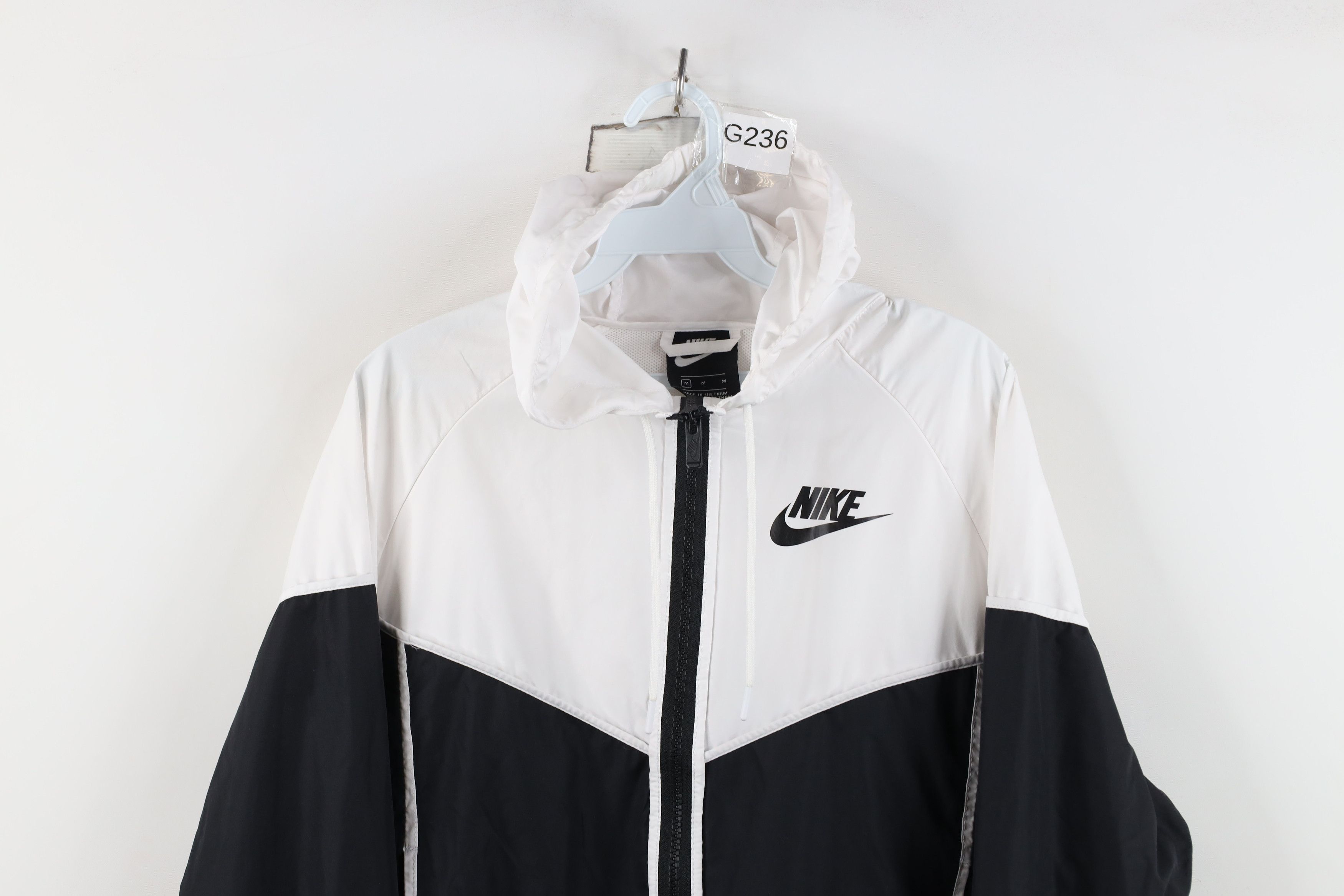 Nike Nike Spell Out Color Block Full Zip Hooded Windrunner Jacket Size M / US 6-8 / IT 42-44 - 2 Thumbnail