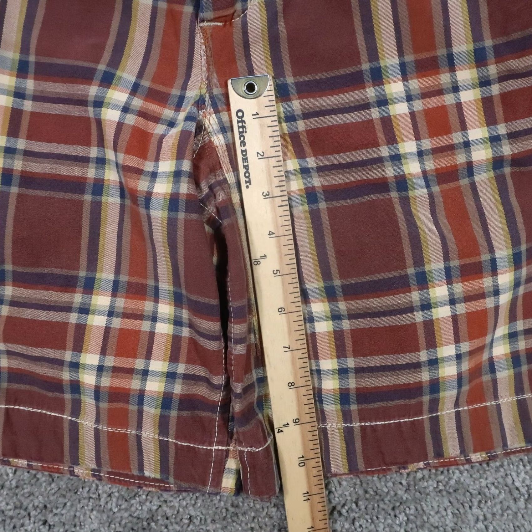 Abercrombie & Fitch VINTAGE Abercrombie & Fitch Chino Shorts Mens 32 Plaid Breathable Cotton 10 Inseam Size US 32 / EU 48 - 4 Thumbnail