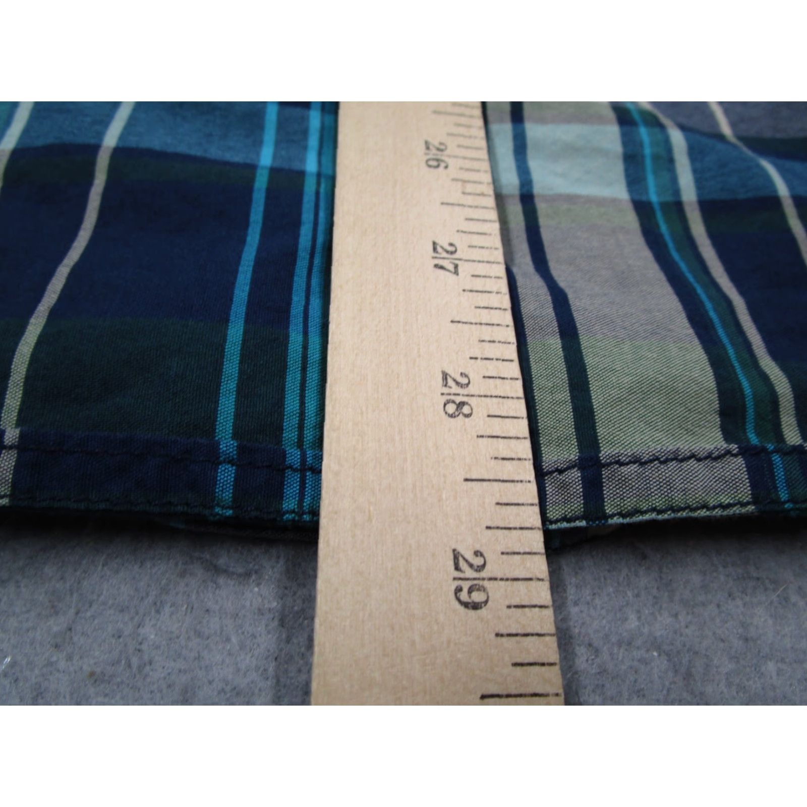 KAVU KAVU Men's Short Sleeve Plaid Button-Up Shirt Casual Travel Campsite Workwear Blue Medium Size US M / EU 48-50 / 2 - 7 Thumbnail