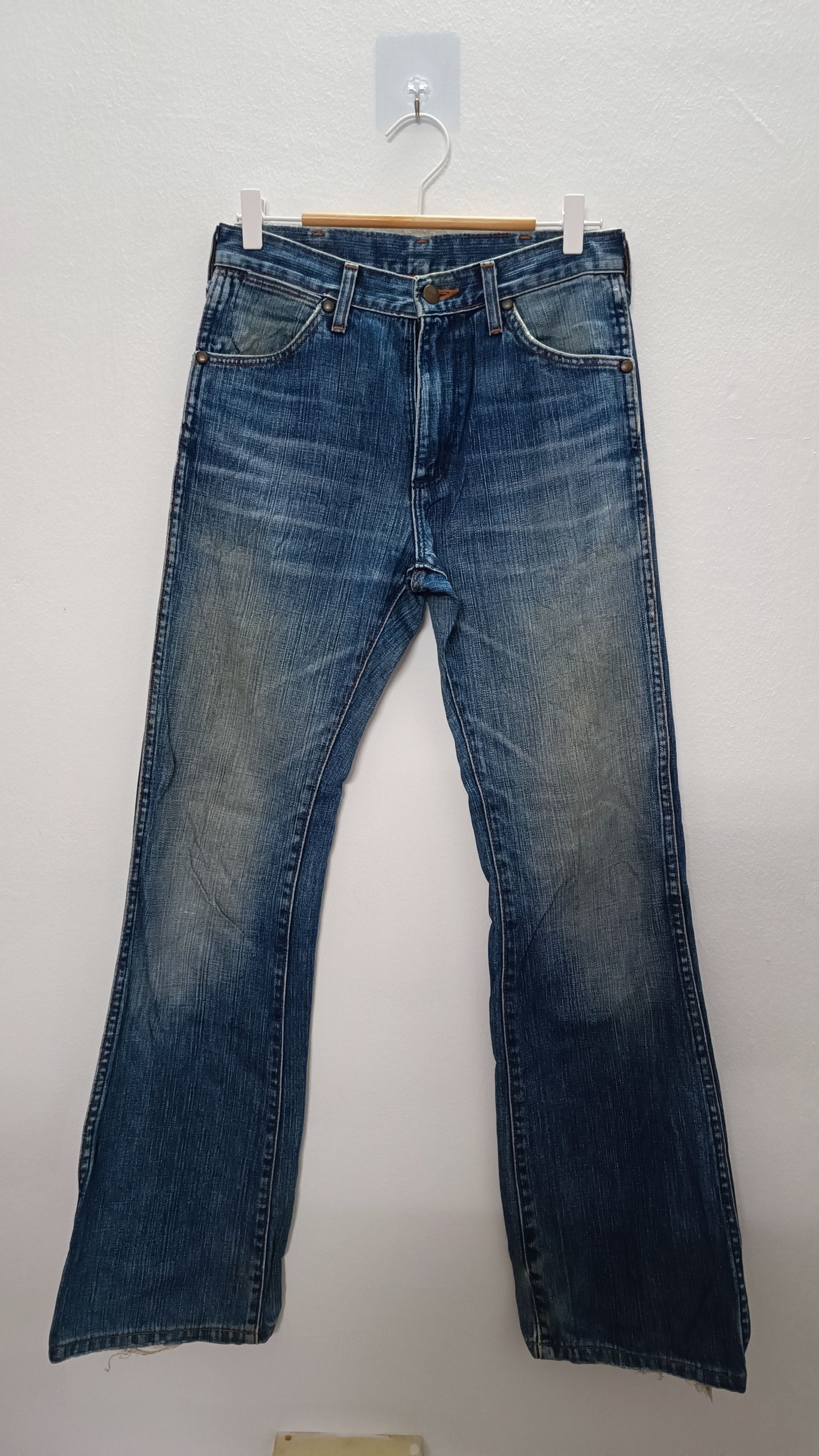 Wrangler Boot Cut Distressed Denim #089
