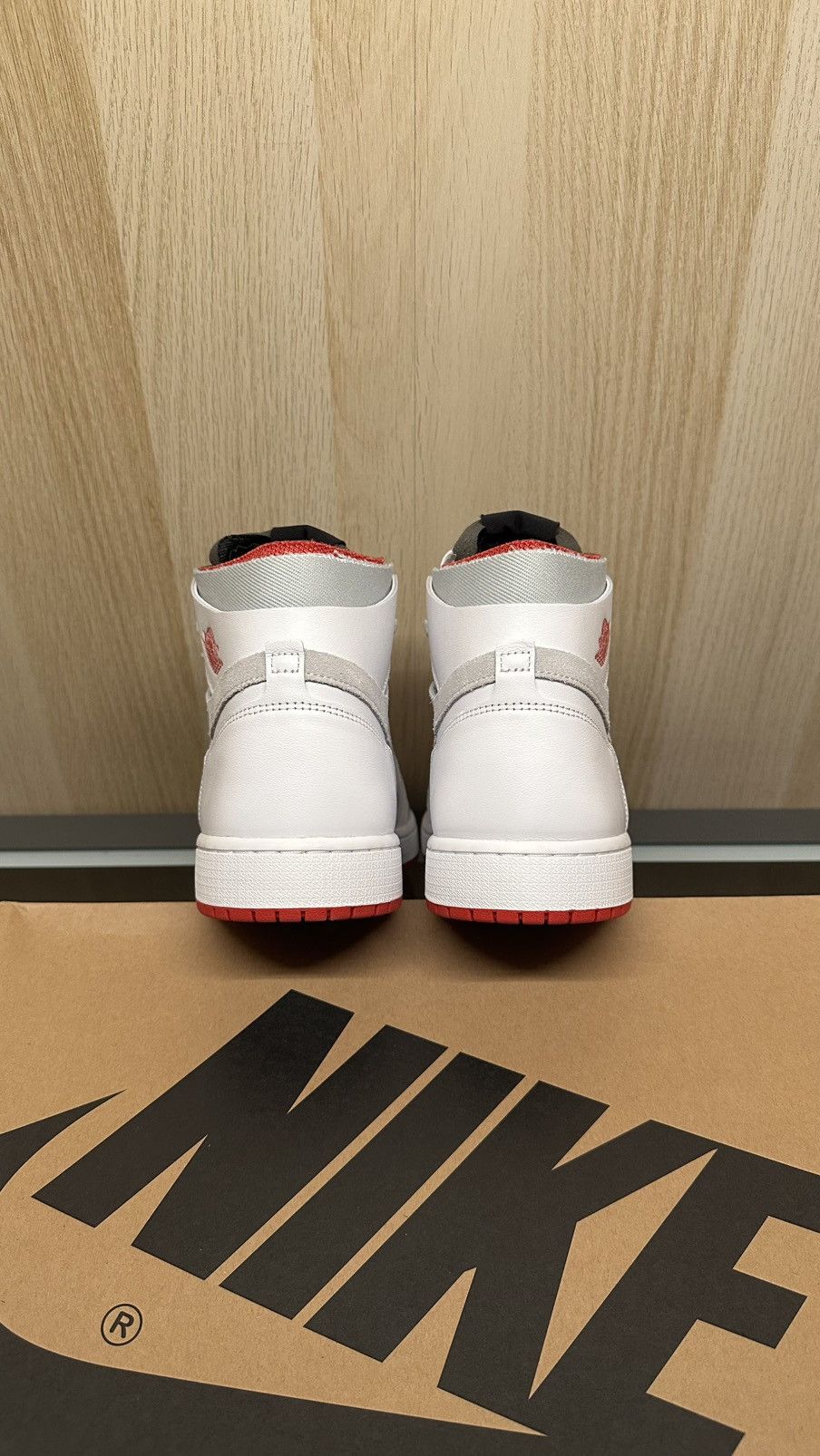 Jordan Brand × Nike Air Jordan 1 CMFT “Hare” Size US 12 / EU 45 - 5 Thumbnail