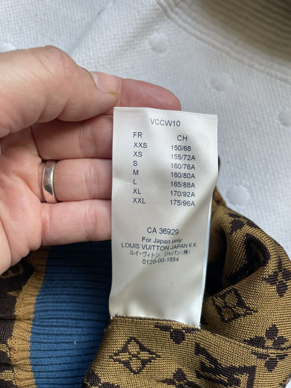 Louis Vuitton LOUIS VUITTON MONOGRAM JUMPER Size S / US 4 / IT 40 - 9 Thumbnail