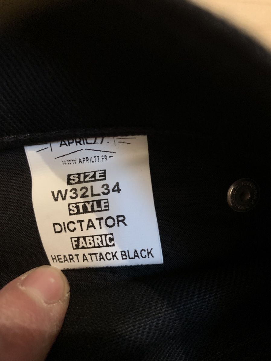 April 77 *RARE* style: Dictator heart attack black Size US 32 / EU 48 - 11 Thumbnail