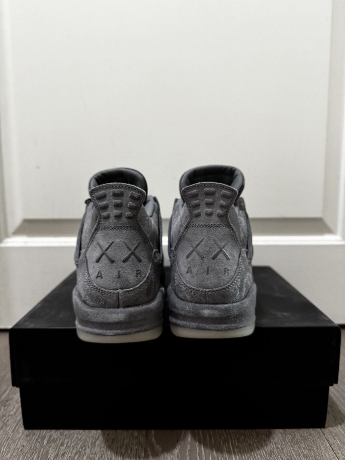 Jordan Brand × Kaws AIR JORDAN 4 x KAWS 9.5 Size US 9.5 / EU 42-43 - 2 Thumbnail