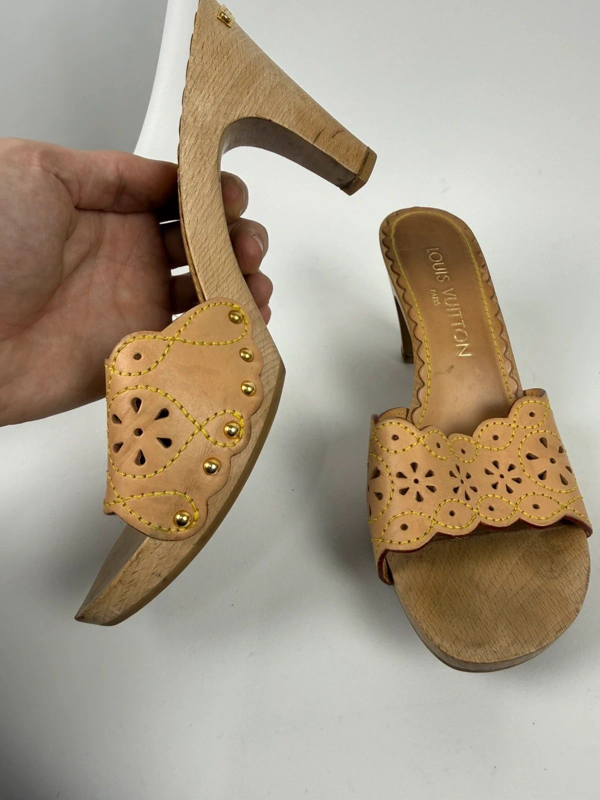 Louis Vuitton Louis Vuitton Leather Wooden Slides Clog Sandals size 37 Size US 7 / IT 37 - 7 Thumbnail