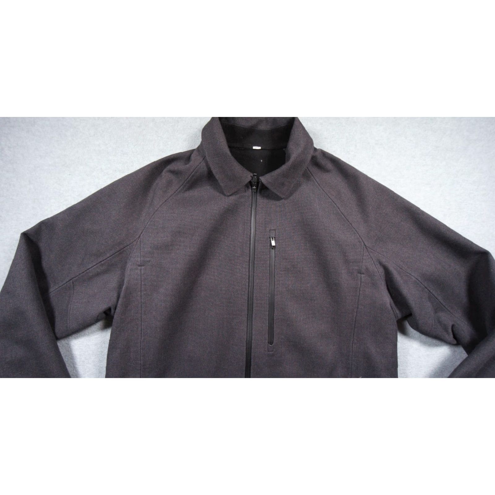 Lululemon Lululemon Coat Mens Large Gray Full Zip Jacket Outdoors Collared Adult Casual Size US L / EU 52-54 / 3 - 2 Thumbnail