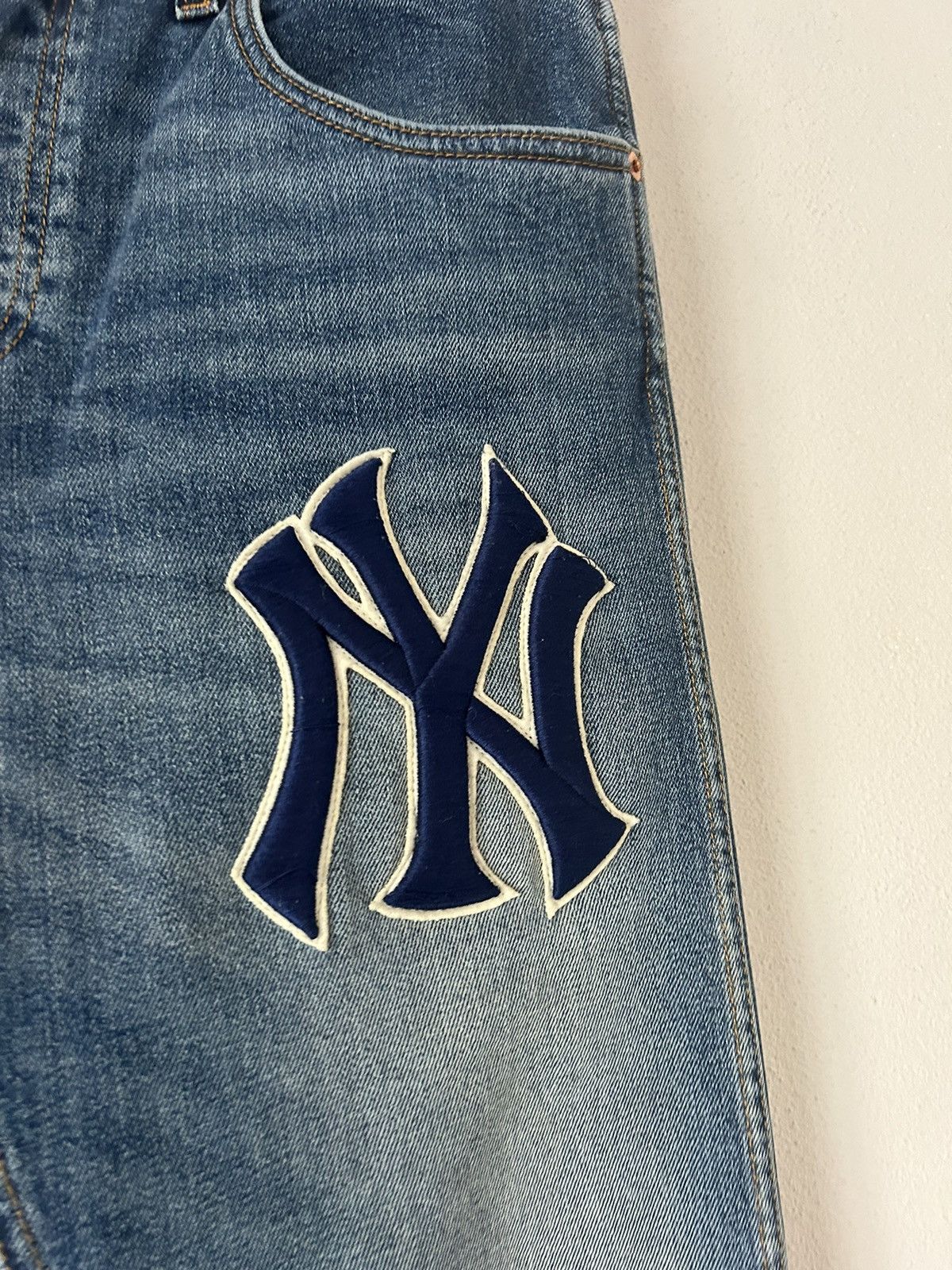 Gucci Blue Denim Jeans Embroidered w/ New York Yankees Size US 33 - 2 Thumbnail