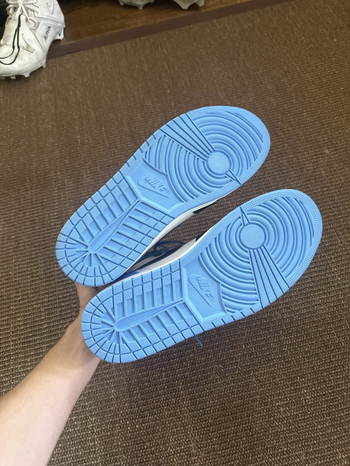 Jordan Brand × Nike Jordan 1 UNC toe Size 12 Size US 13 / EU 46 - 7 Thumbnail