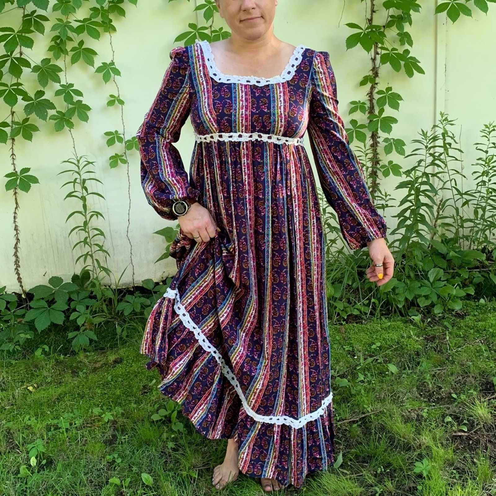 Vintage 70s flannel moody peasant prairie dress Paisley Stripe MED? Size M / US 6-8 / IT 42-44 - 1 Thumbnail