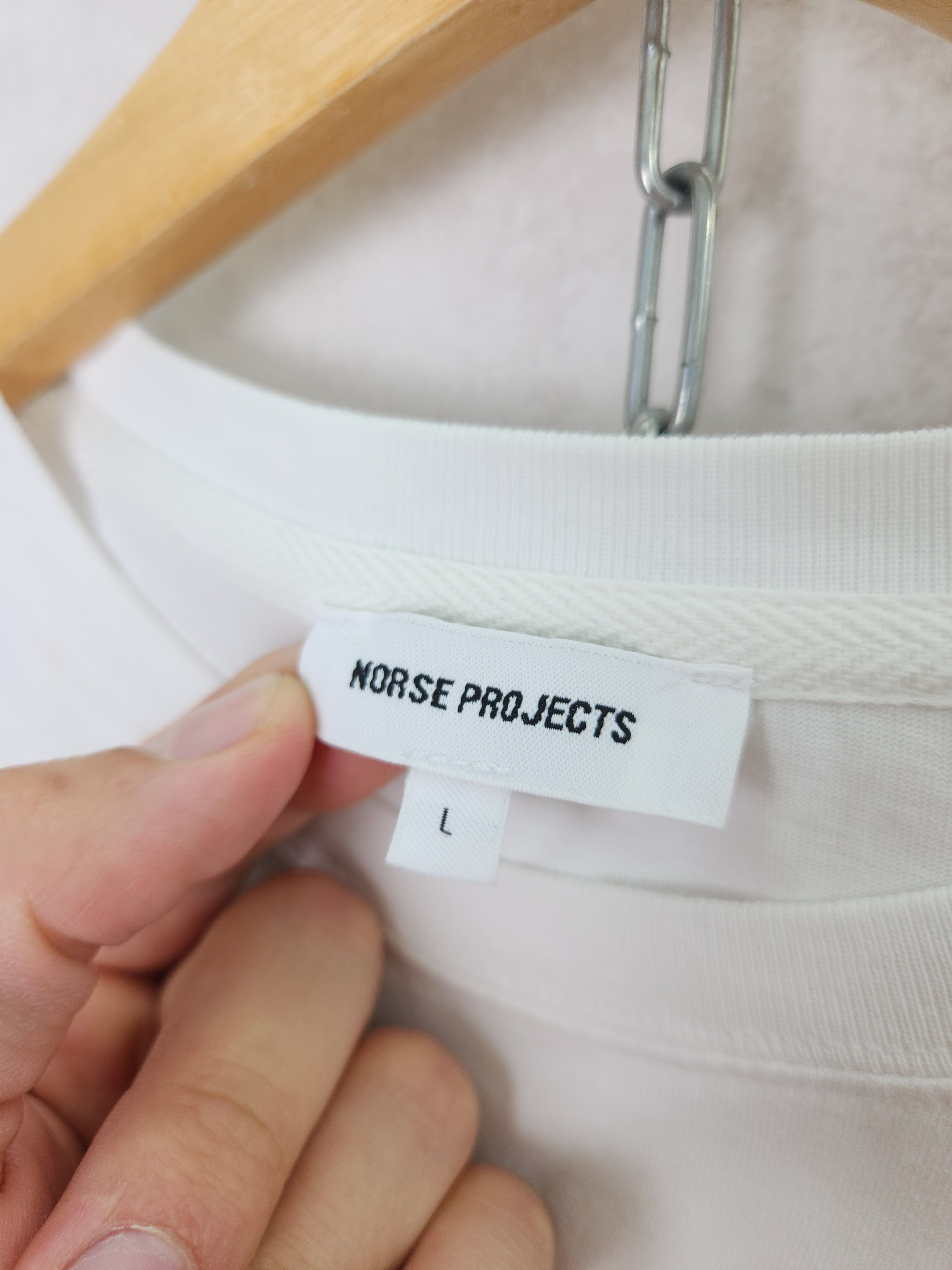 Norse Projects Norse Project niels Mountain white t shirt size L Size US L / EU 52-54 / 3 - 10 Thumbnail