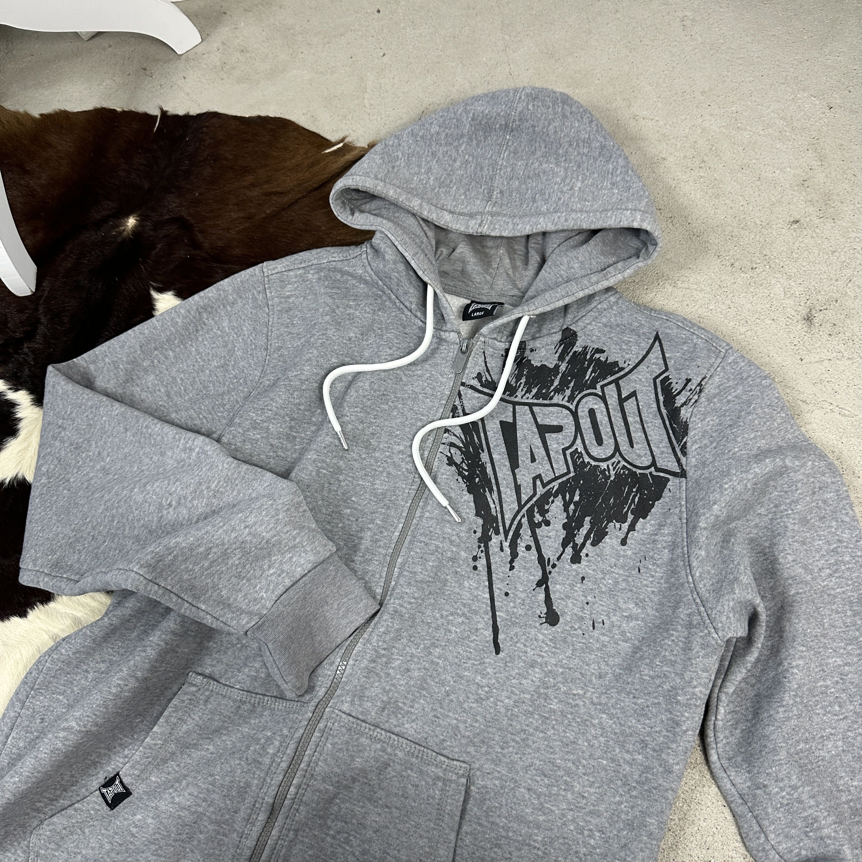 Tapout × Vintage Vintage Streetwear Sportswear 00s Tapout Zipped Hoodie Size US L / EU 52-54 / 3 - 4 Thumbnail