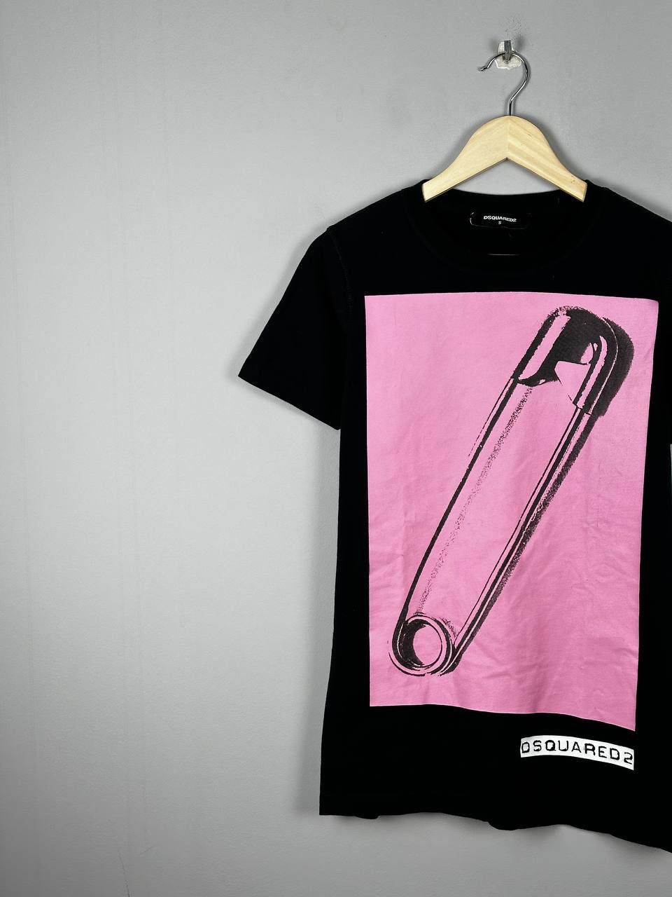 Dsquared2 Vintage Dsquared2 T-shirt Big Logo Canada Tee Y2K Luxury Size US S / EU 44-46 / 1 - 2 Thumbnail