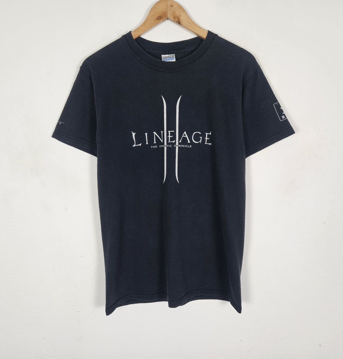 Microsoft Vintage Lineage II Chronicle Rise of Darkness Games shirt Size US S / EU 44-46 / 1 - 3 Thumbnail