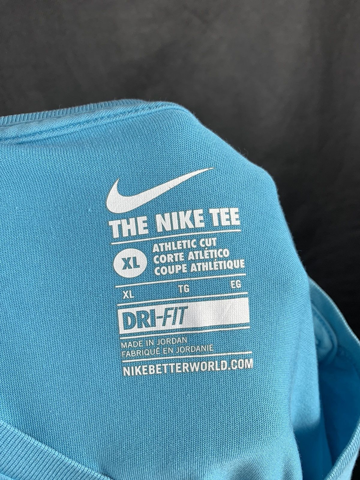 Nike Steals! Nike Small Swoosh Drifit Running Tee Size US XL / EU 56 / 4 - 6 Thumbnail