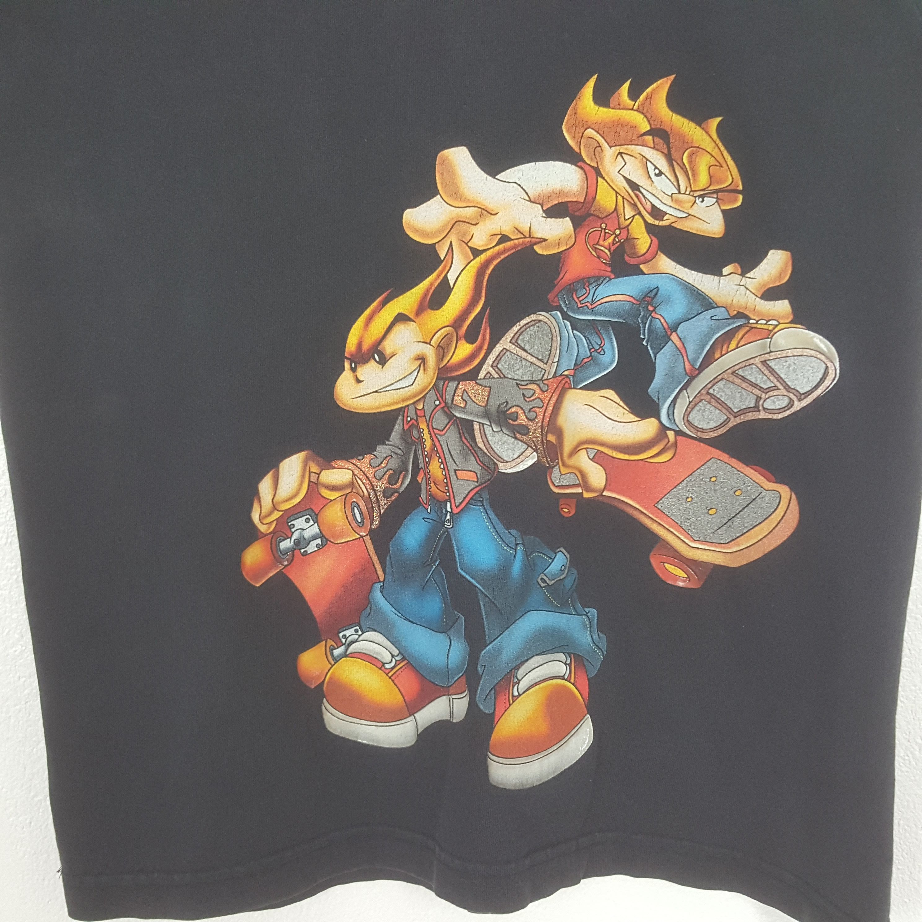 Vintage Vintage Flamehead American Skateboard Tshirt C319N39 Size US S / EU 44-46 / 1 - 2 Thumbnail