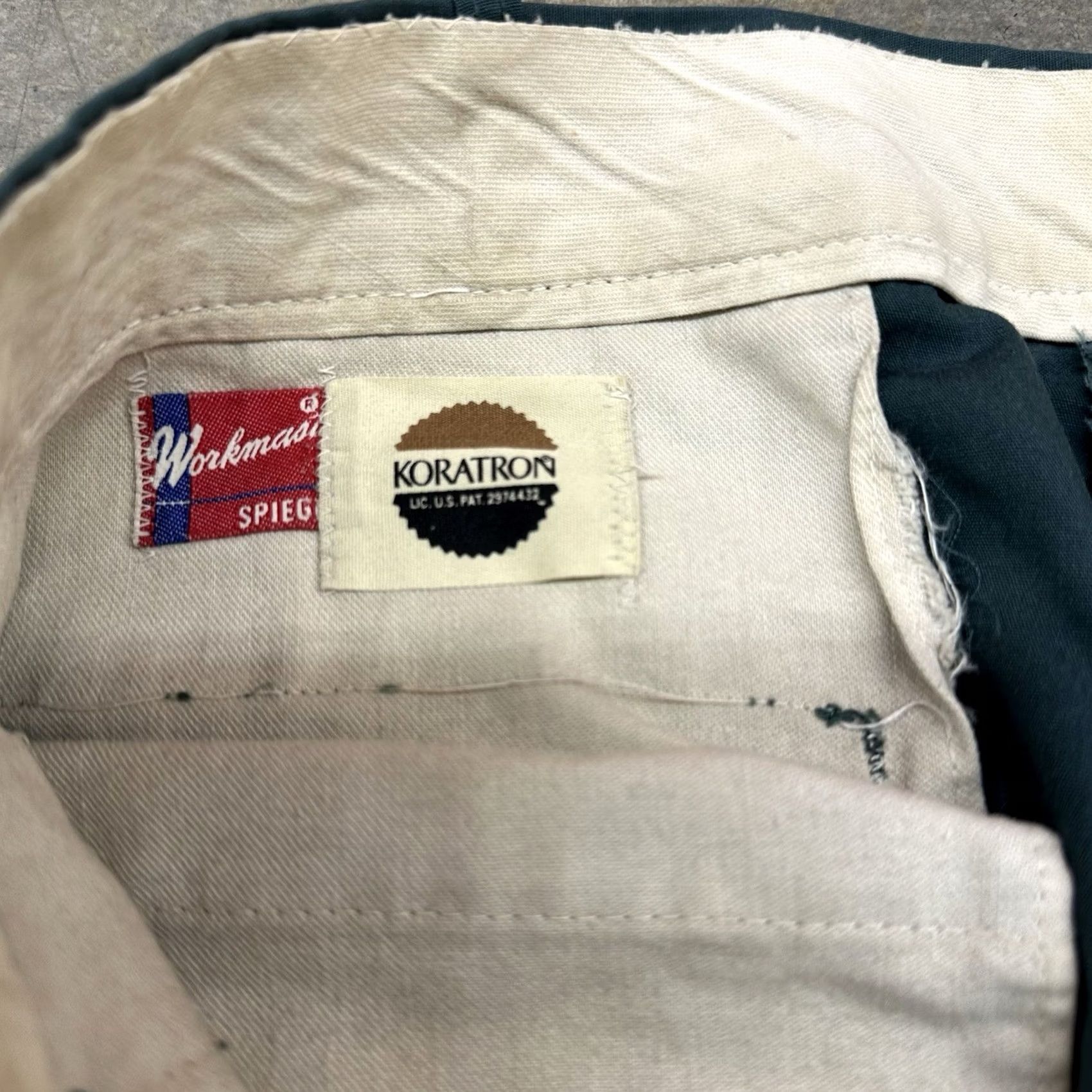 Vintage VTG 50-60s Workmaster Mens Distressed Work Slacks Pants Green Koratron 34 x 30 Pants Mens Green 50s 60s Vintage Slacks Size US 34 / EU 50 - 7 Thumbnail