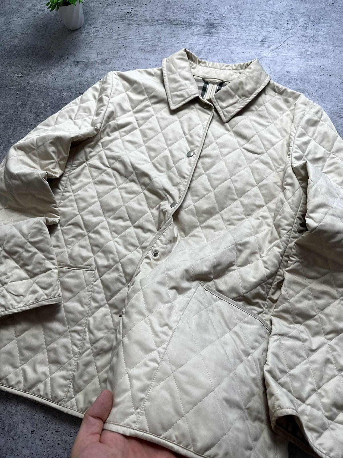 Burberry Vintage 90s Burberry Nova Check Quilt Luxury Jacket Size S / US 4 / IT 40 - 6 Thumbnail