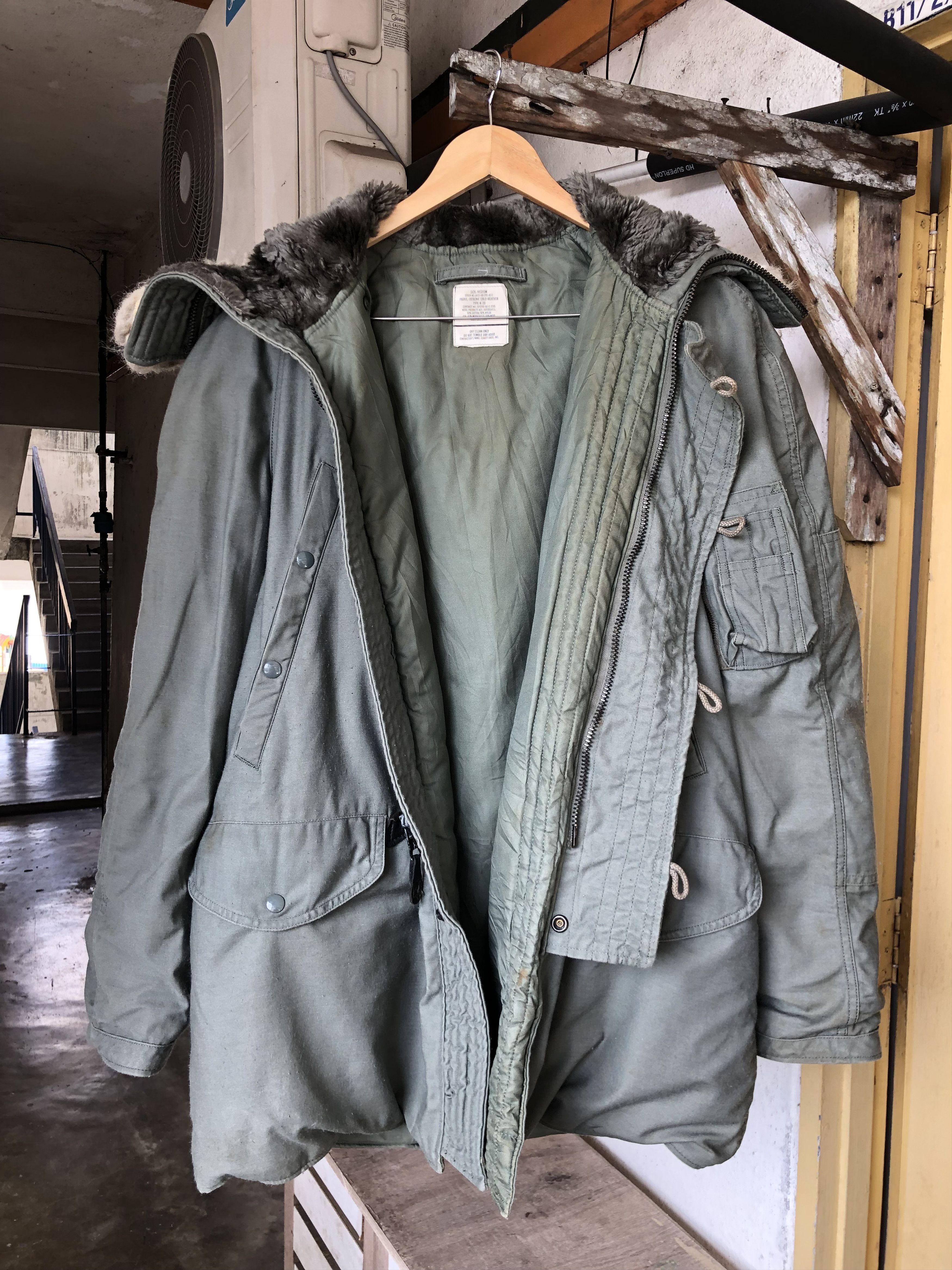 Schott Vtg 80s Schott Military N-3B Cold Weather Parka Size US M / EU 48-50 / 2 - 11 Thumbnail