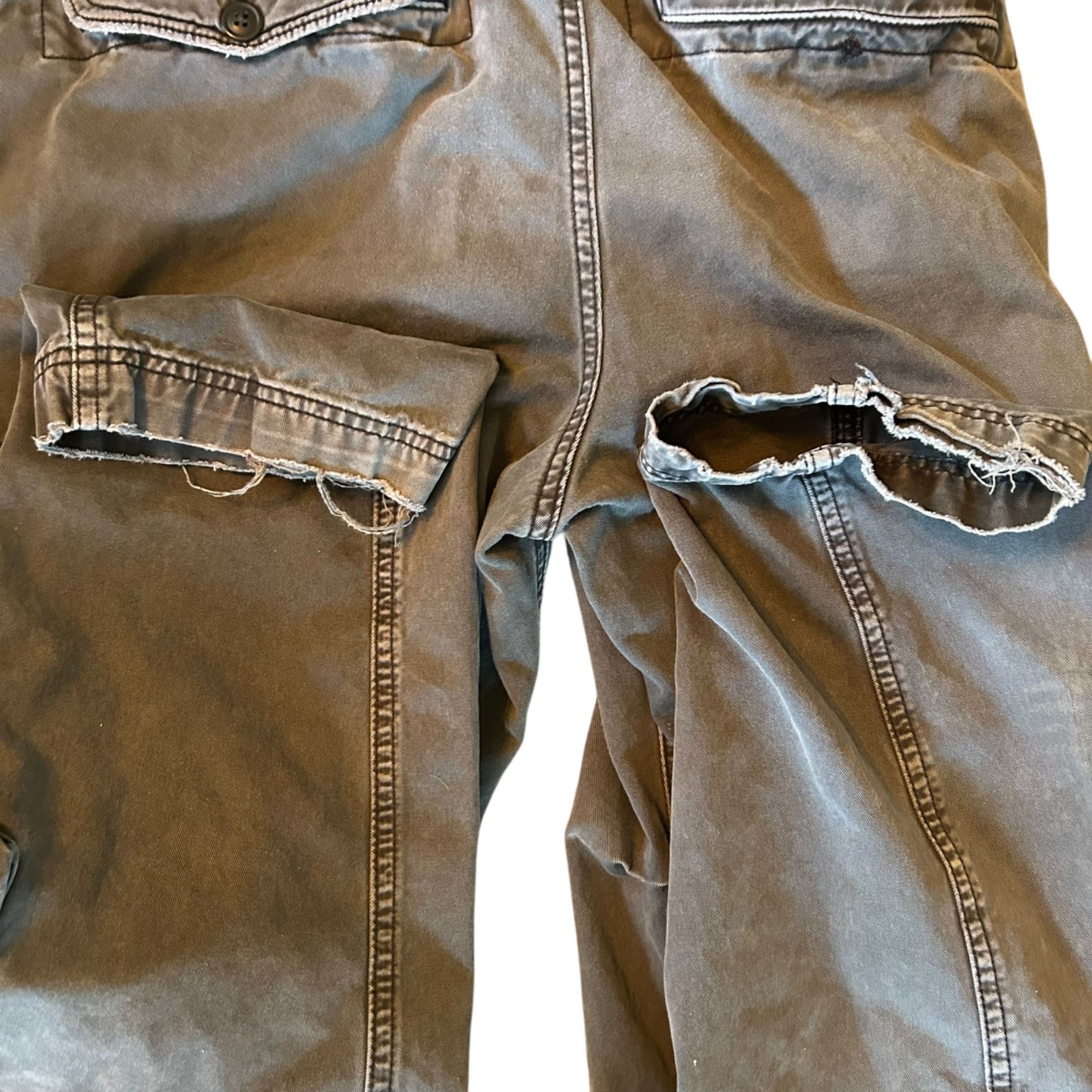 Abercrombie & Fitch Vintage Abercrombie & Fitch Baggy Y2K Cargo LFO Pants Size 31" - 8 Thumbnail