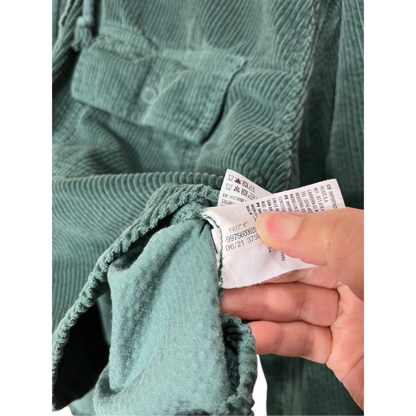 American Eagle Outfitters American Eagle Corduroy Button-Up Cropped Shirt Jacket Shack Size L / US 10 / IT 46 - 8 Thumbnail