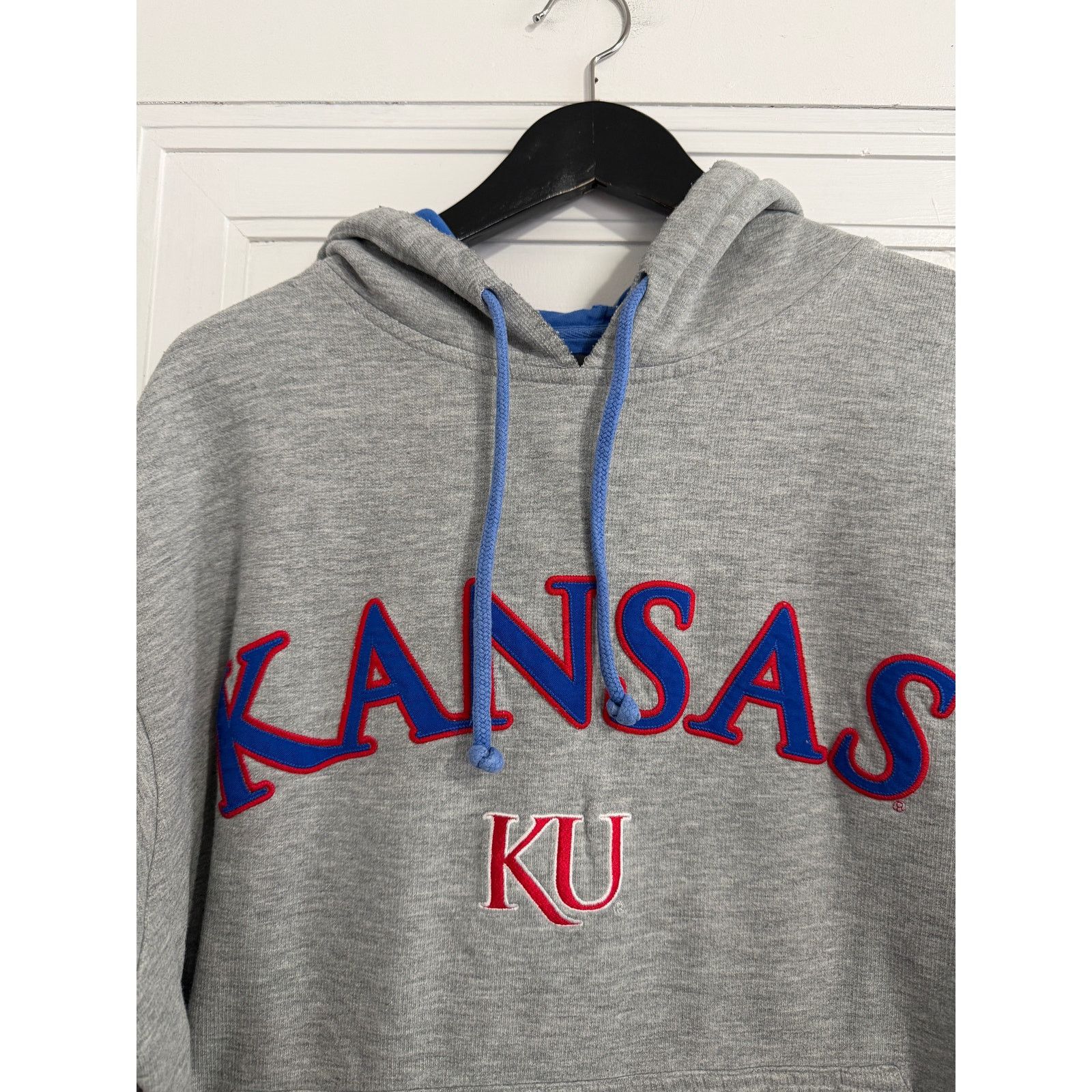 NCAA University of Kansas Jayhawks Gray Hoodie Sweatshirt Size XL Size US XL / EU 56 / 4 - 2 Thumbnail
