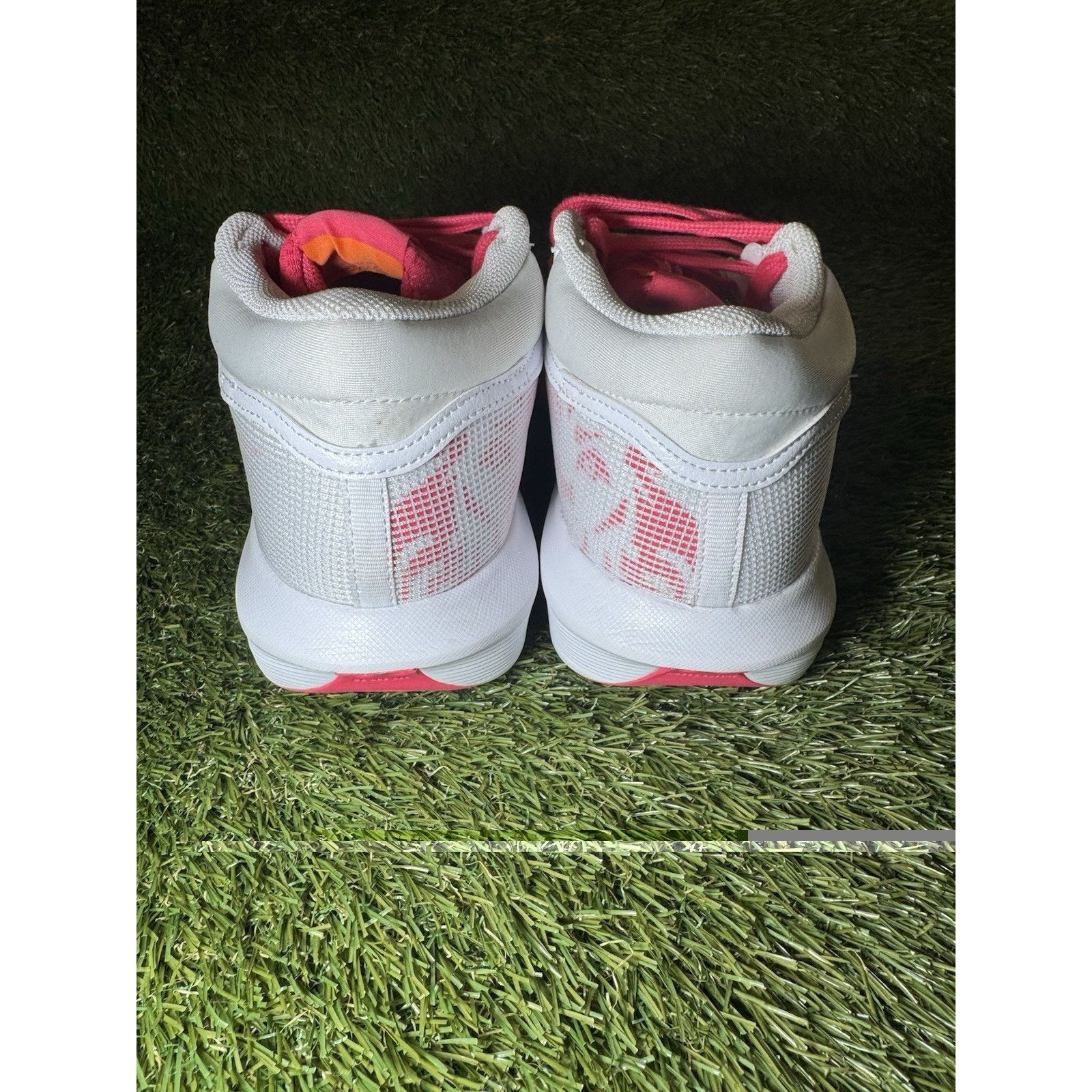 Nike Nike LeBron Witness 8 Basketball Shoes White/Pink/Orange Size US 10 / EU 43 - 6 Thumbnail