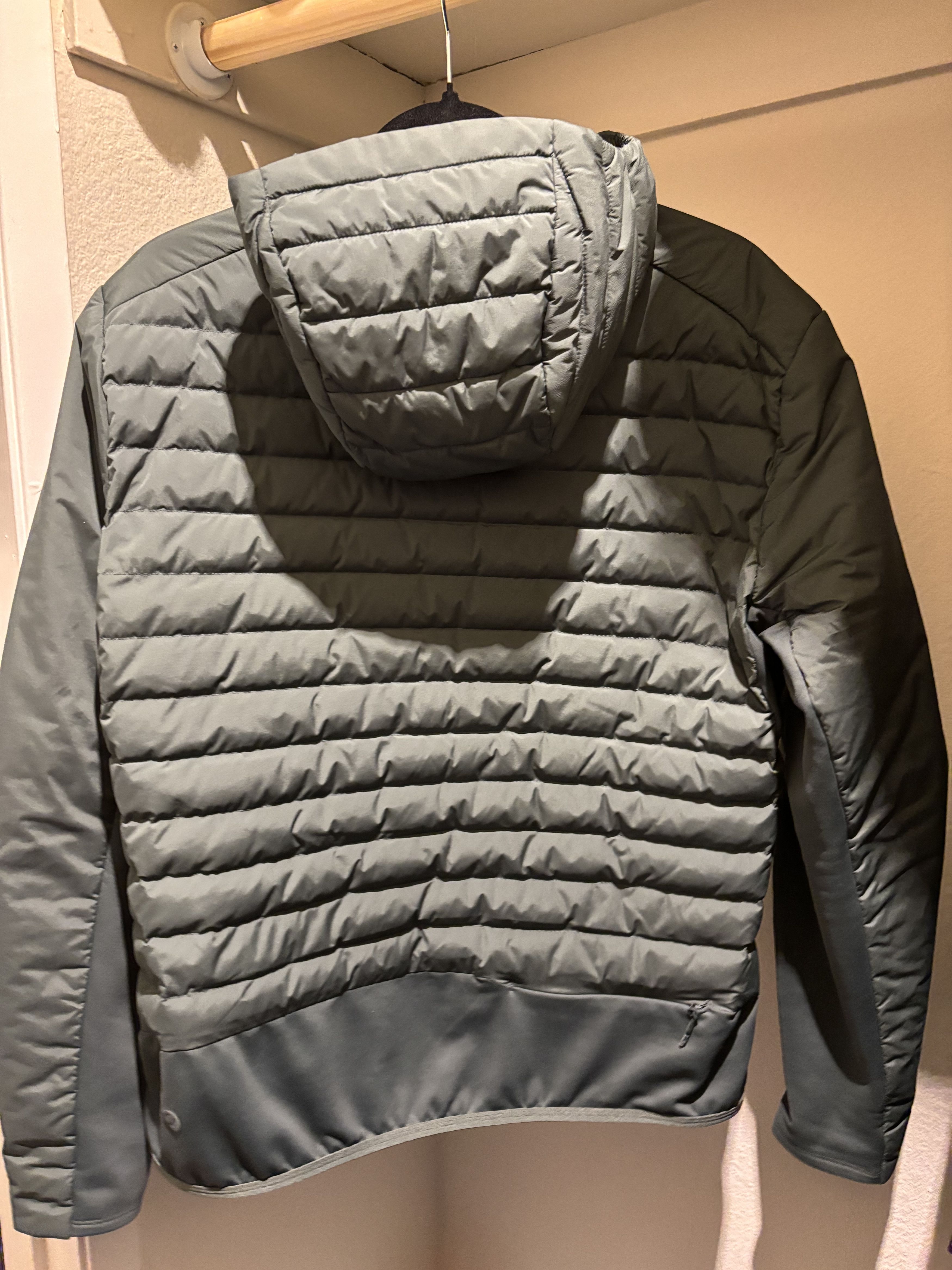 Lululemon Down for It All 700-Fill Hoodie Jacket Size US S / EU 44-46 / 1 - 3 Thumbnail