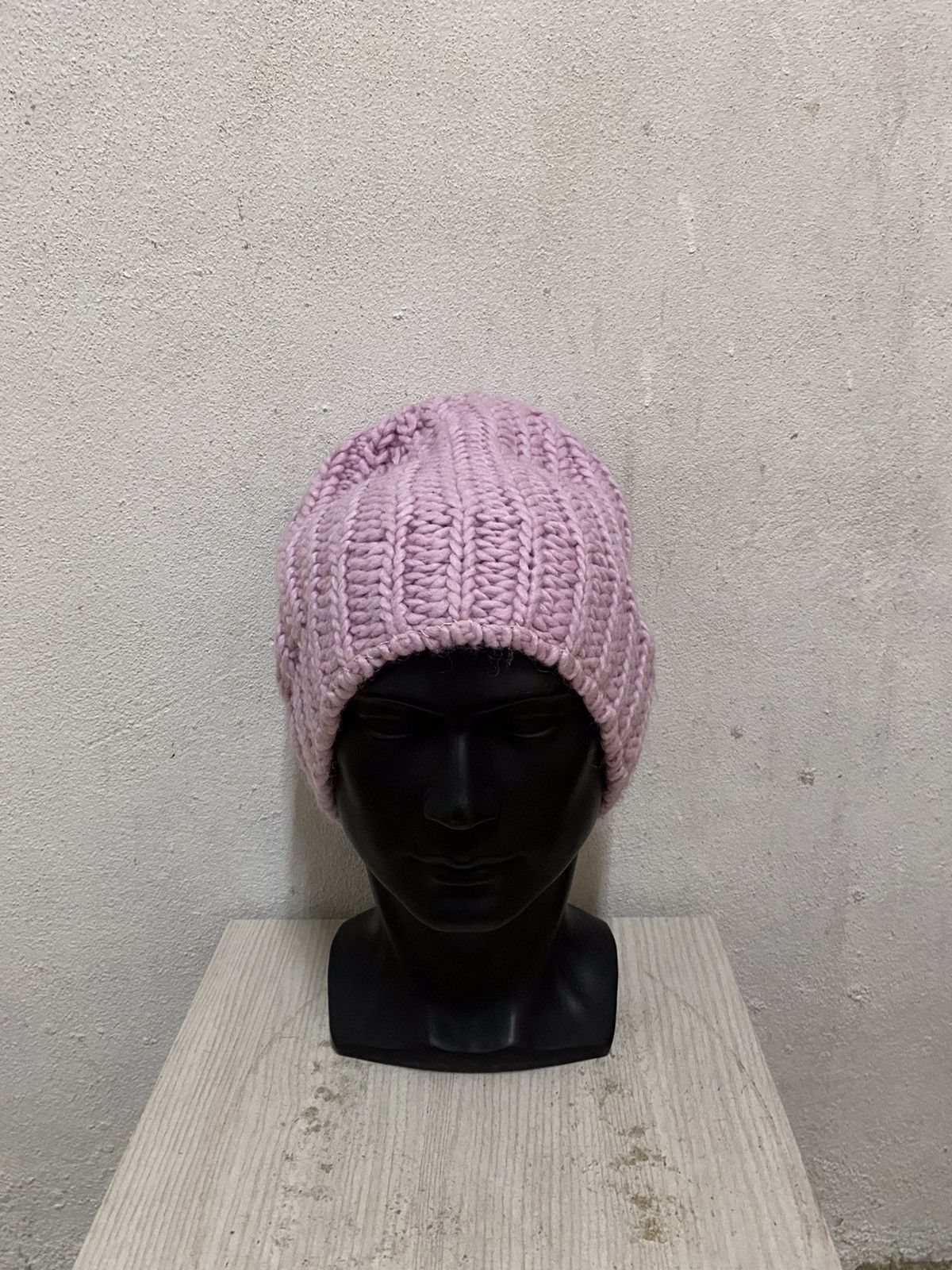 H&M × Vintage H&M Crochet Design Beanie Hat Size ONE SIZE - 2 Thumbnail
