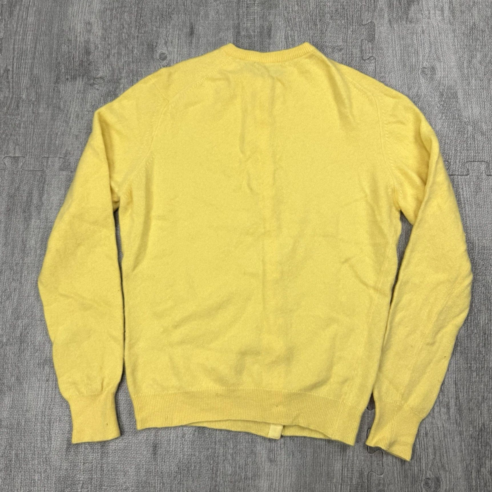 Pringle Of Scotland VINTAGE Pringle of Scotland 100% Cashmere Cardigan Women Size 36 Yellow Classic Retro Size XS / US 0-2 / IT 36-38 - 4 Thumbnail