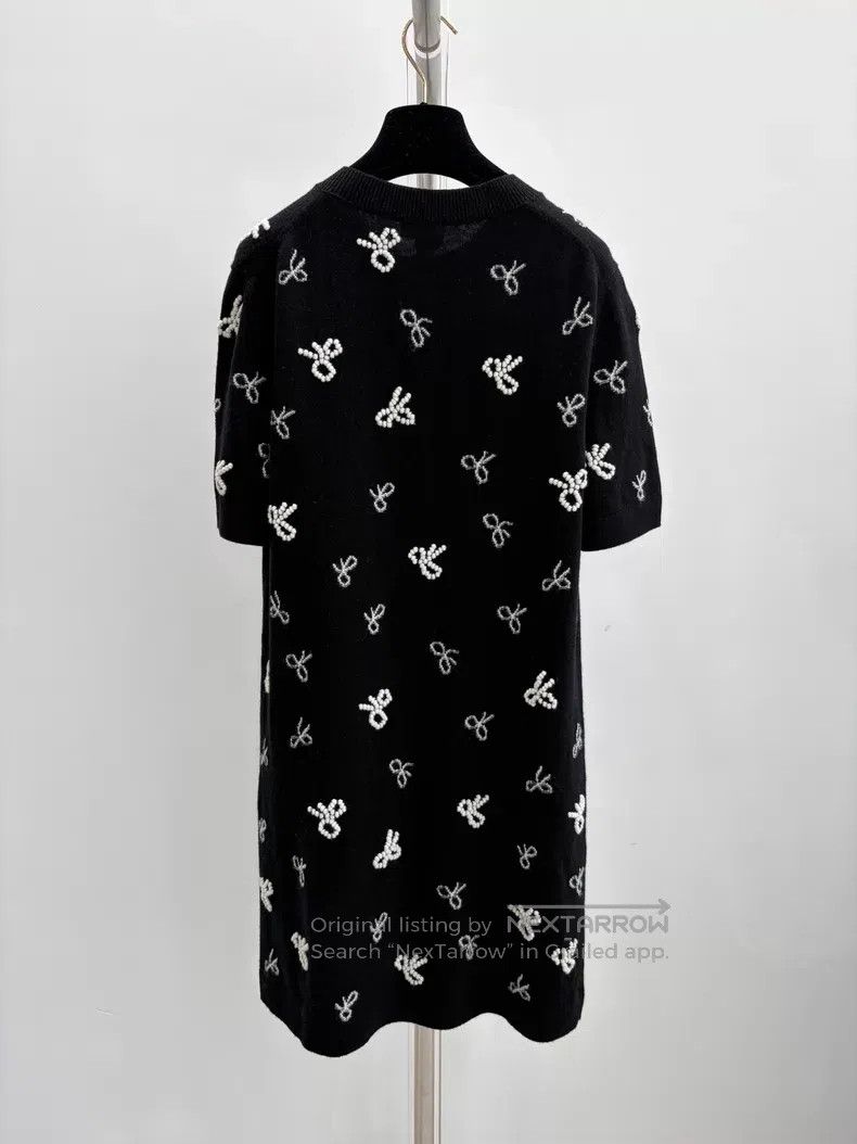 Chanel Chanel Spring and Summer Preview Series Black Bow Short-sl Size XS / US 0-2 / IT 36-38 - 2 Thumbnail