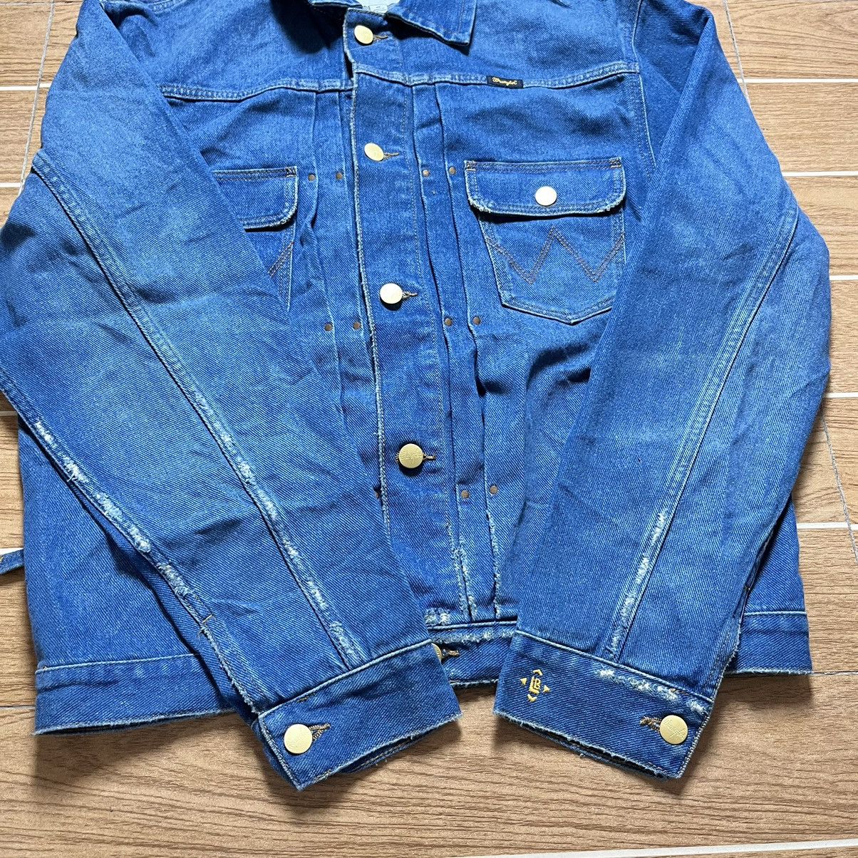 Wrangler MR.WRANGLER x LEON BRIDGES TYPE 2 DENIM JACKET Size US M / EU 48-50 / 2 - 18 Thumbnail