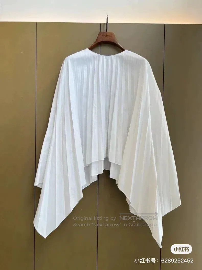 Valentino Valentino Cloak shirt Size XS / US 0-2 / IT 36-38 - 2 Thumbnail