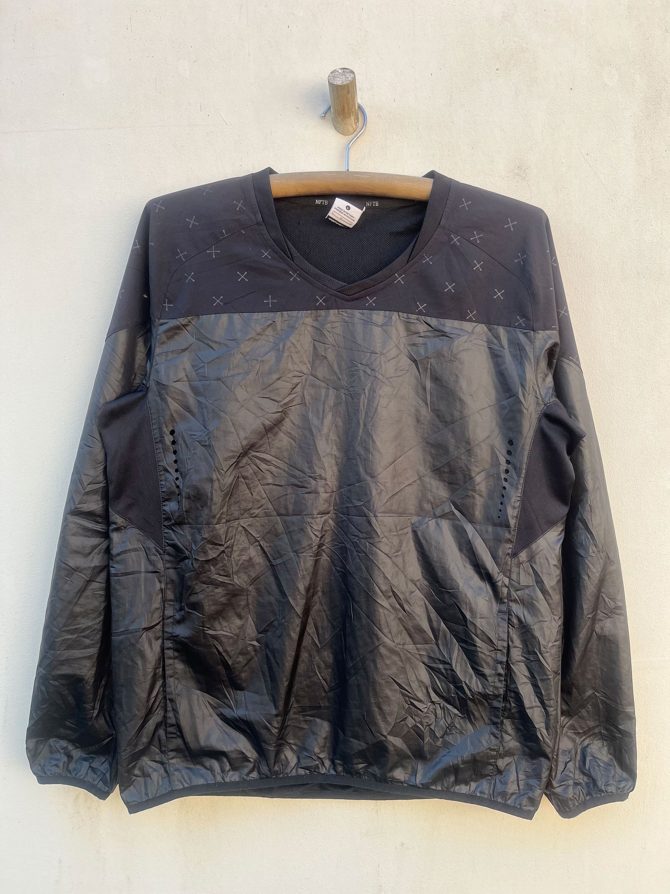 Nike Nike NFTB Pullover Windbreaker Jacket Training Size US L / EU 52-54 / 3 - 1 Thumbnail