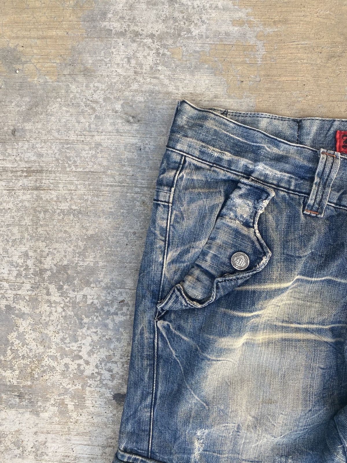 Japanese Brand Mosquito stone wash distressed cargo jeans Size US 32 / EU 48 - 4 Thumbnail