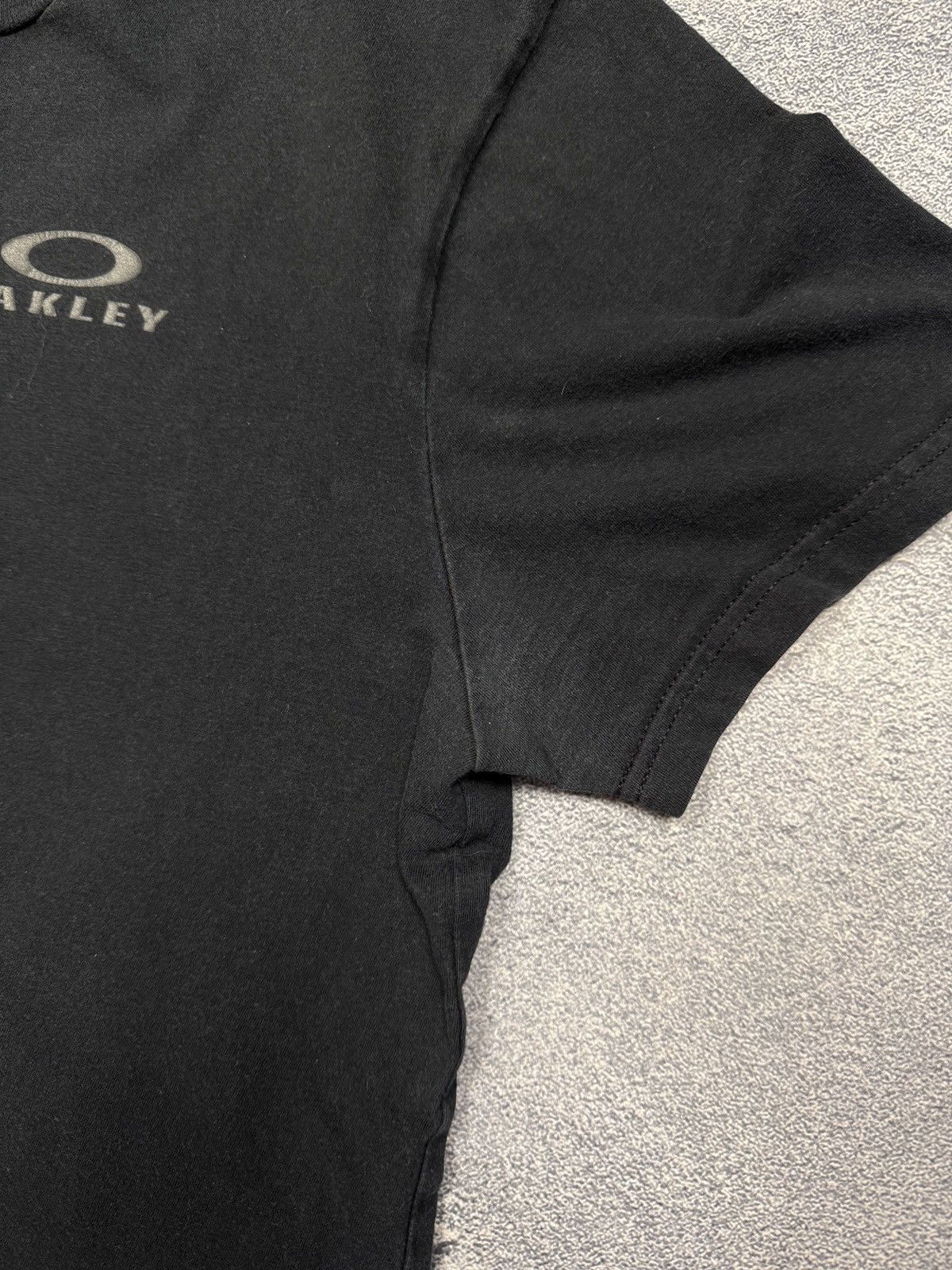 Oakley Oakley tee big logo Size US XL / EU 56 / 4 - 7 Thumbnail