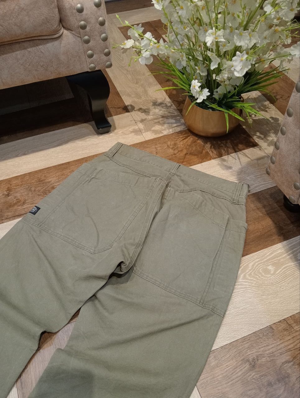 Snow Peak SNOW PEAK OLIVE GREEN MILITARY-STYLE CARGO PANTS Size US 34 / EU 50 - 11 Thumbnail