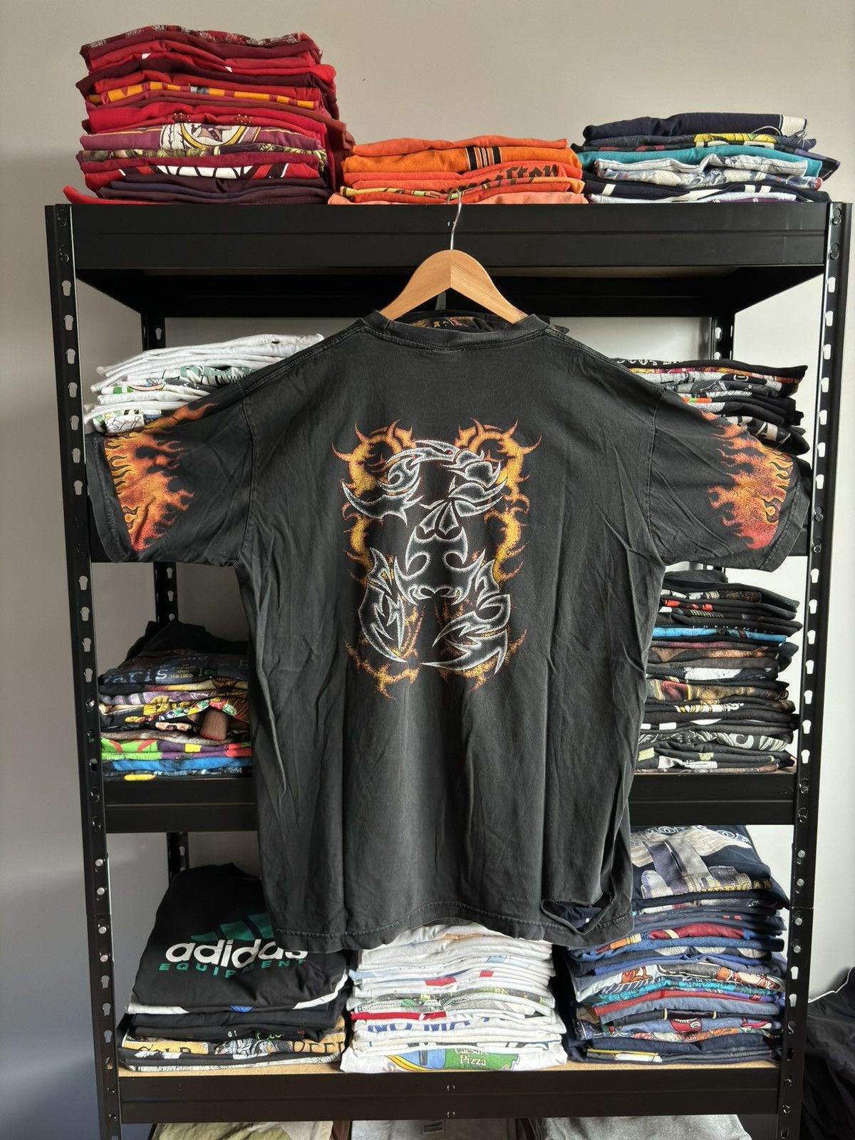 JNCO Crazy Vintage Affliction Style Y2K Flames Tribal T-Shirt USA Size US XL / EU 56 / 4 - 3 Thumbnail