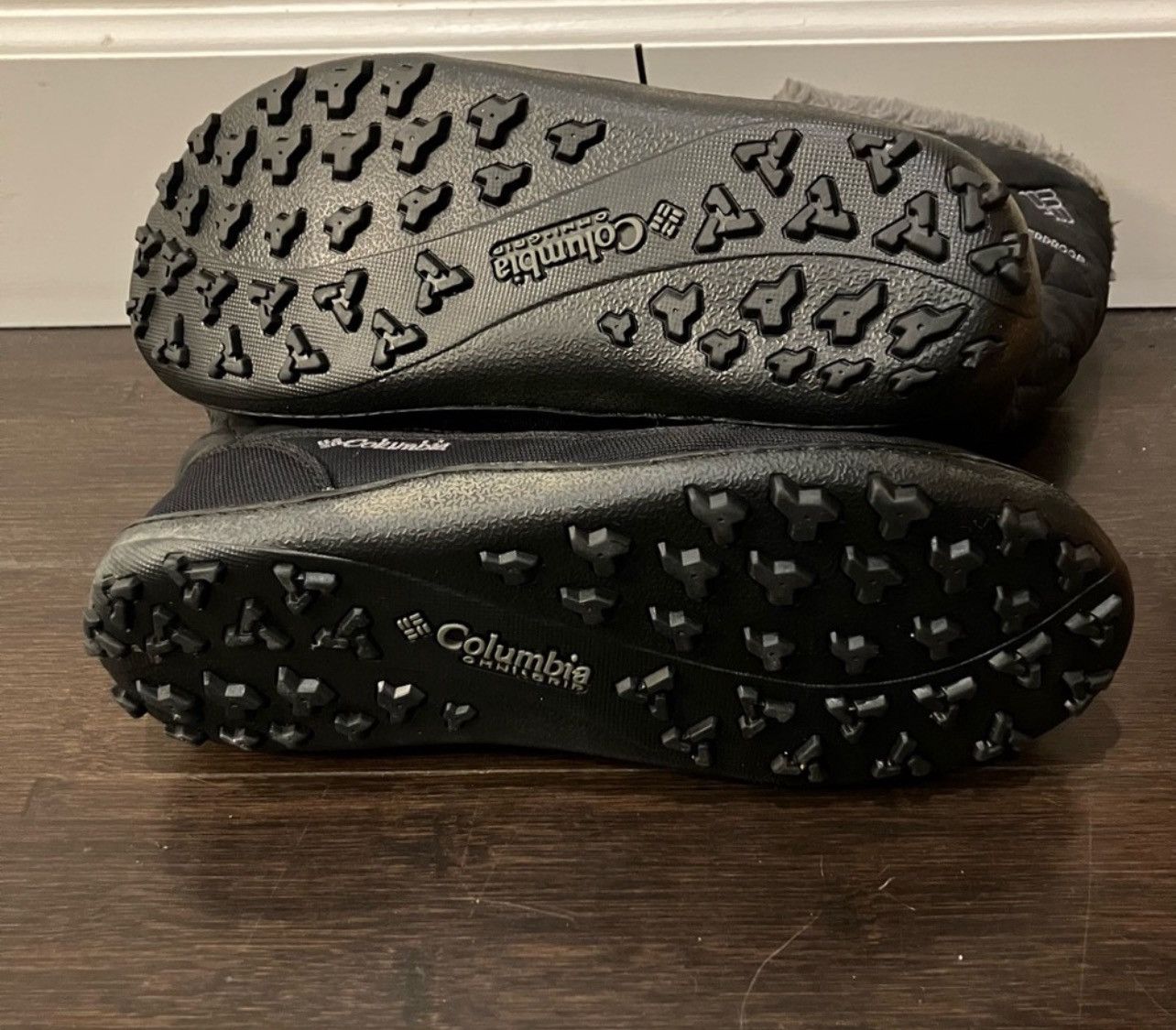Columbia Columbia black winter boots. 200gram. Waterproof. EUC! Size US 9 / IT 39 - 6 Thumbnail